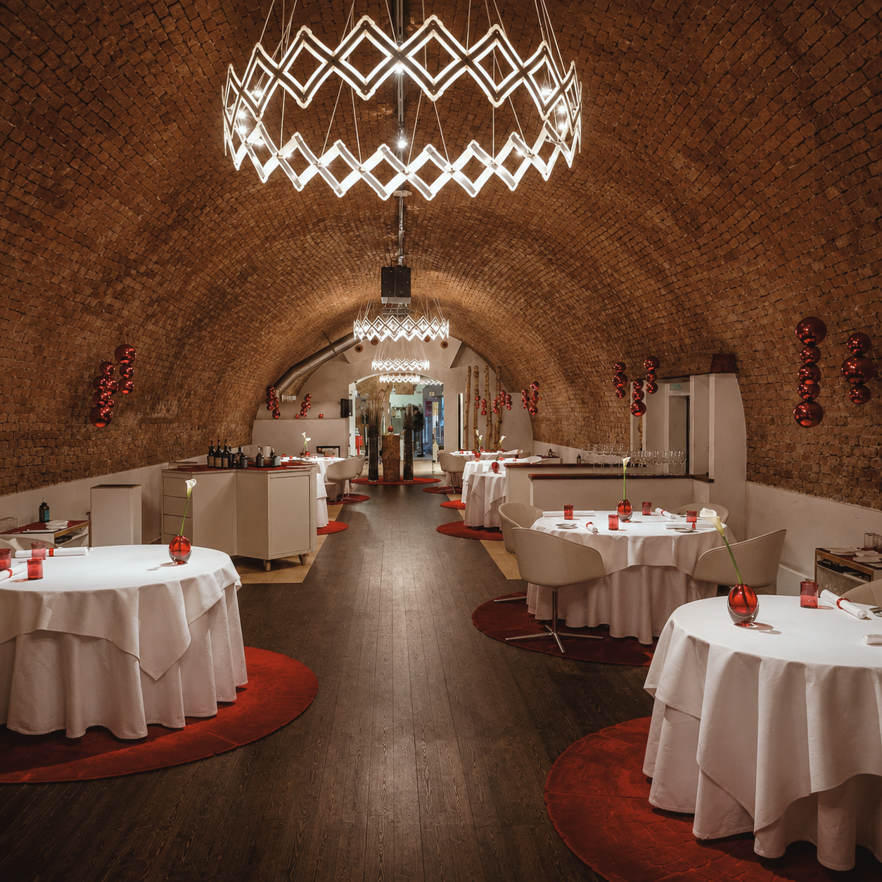 Vaulted wine cellar dining room at Amador fine dining restaurant in Vienna