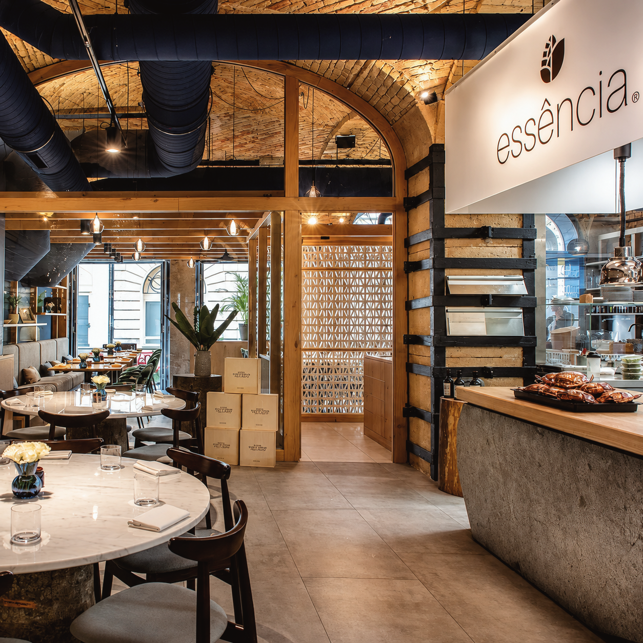 Essência restaurant in Budapest, Hungary, blending Hungarian and Portuguese culinary traditions in an intimate contemporary dining setting.