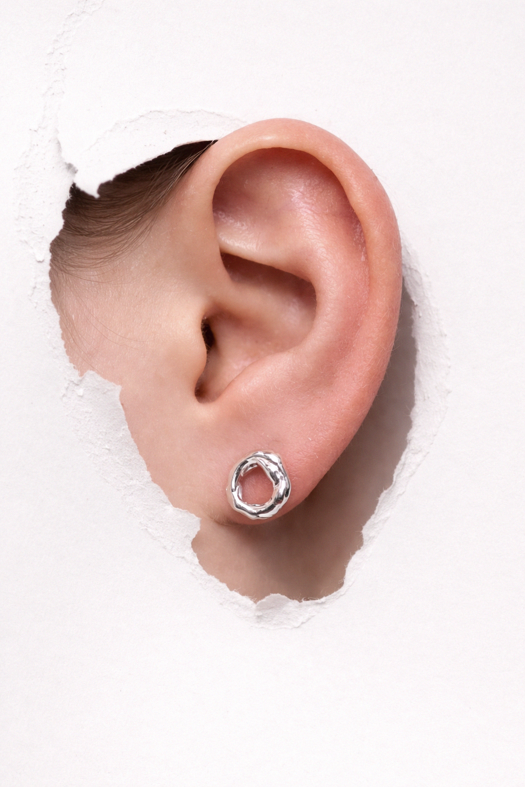 Molten Circle | Silver Studs