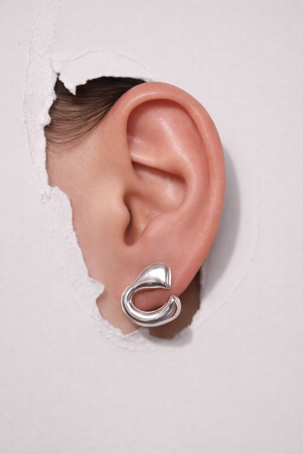 Tidal Curl | Silver Studs