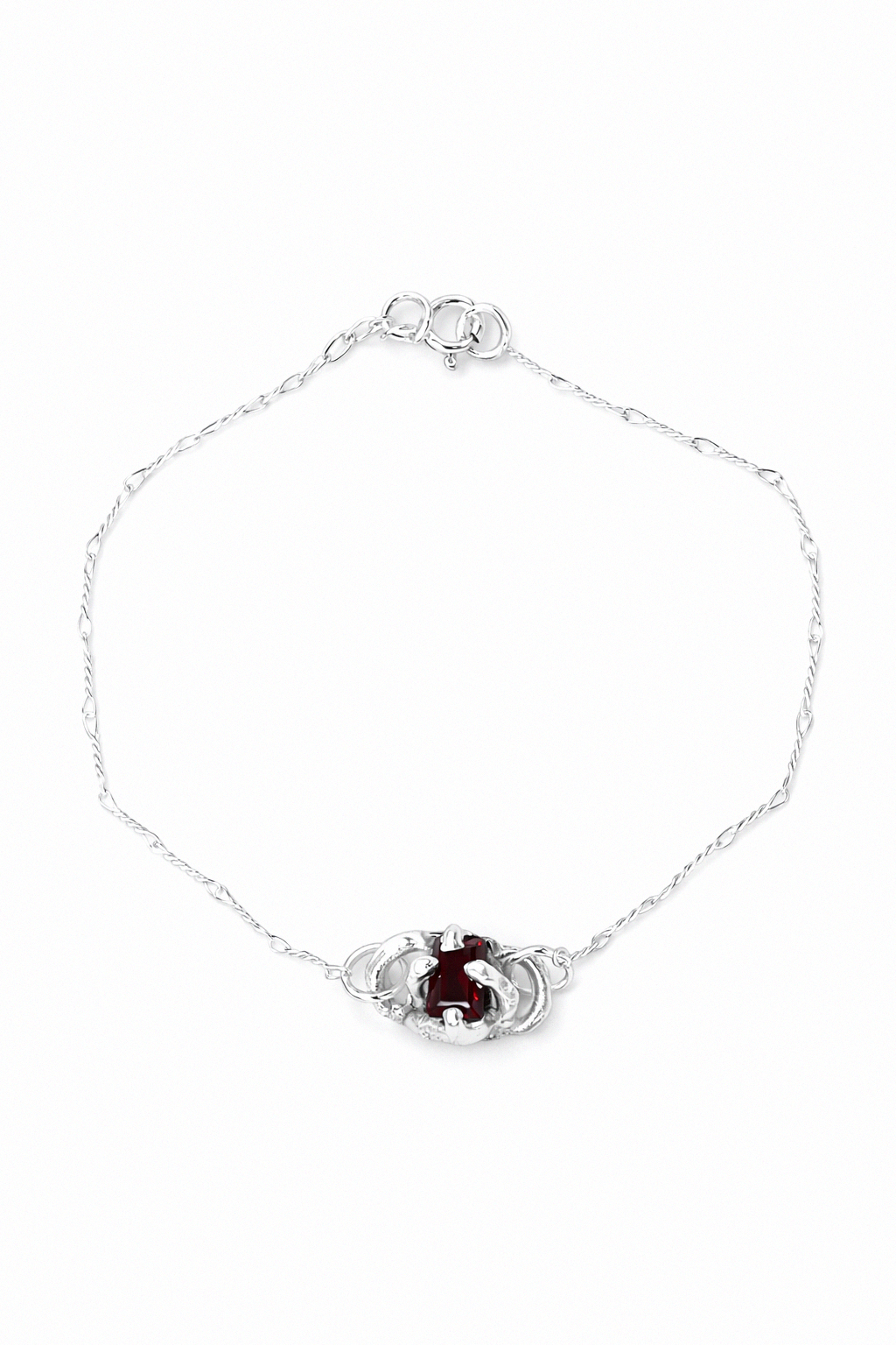 Nested Hold | Silver Bracelet with Garnet | Length 17,8 cm/7 inch