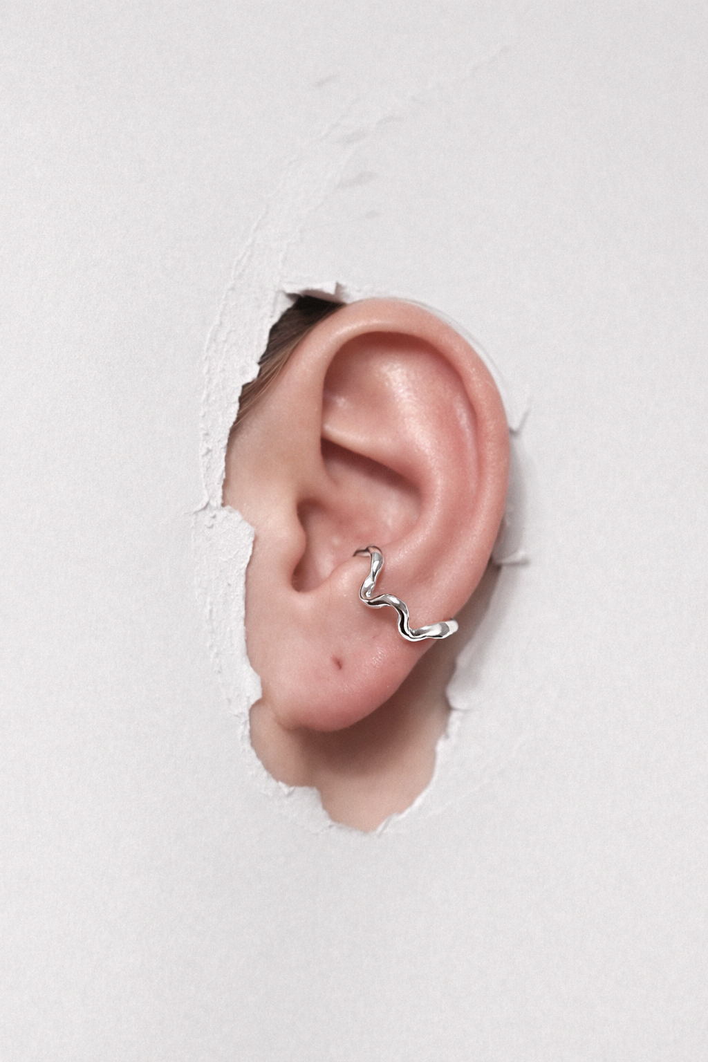 Wave Line | Silver Earcuff