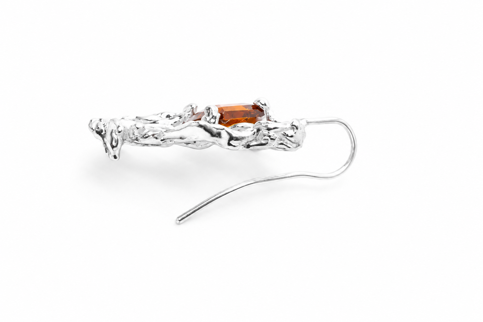 silver-branch-earring-with-amber-stone-close-up.png