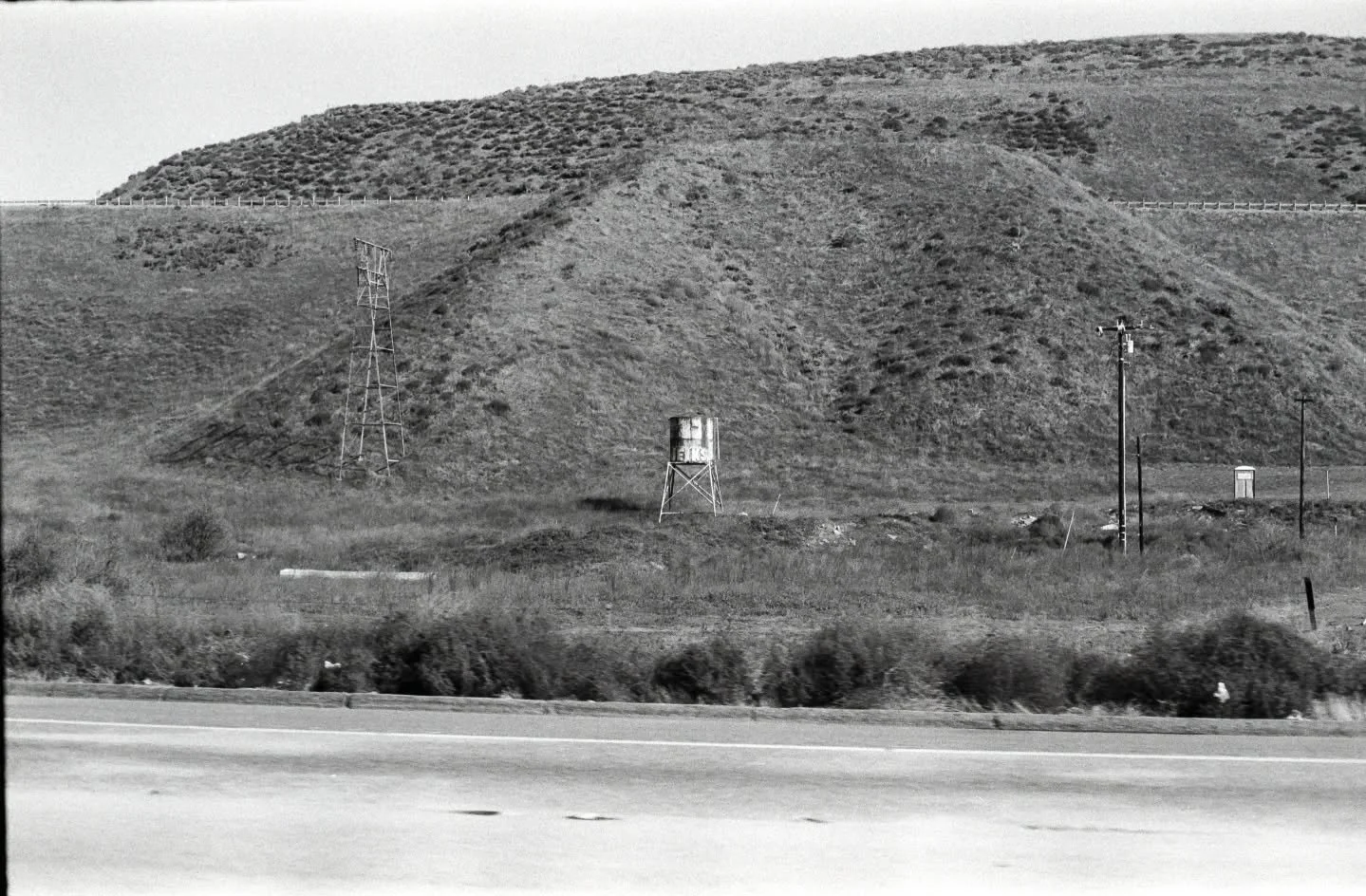 A mixture of some rolls i developed recently 
Some are from some long exposures I did overnight and others from the beginning of my trip to yosemite 
.
.
All kentmere 200