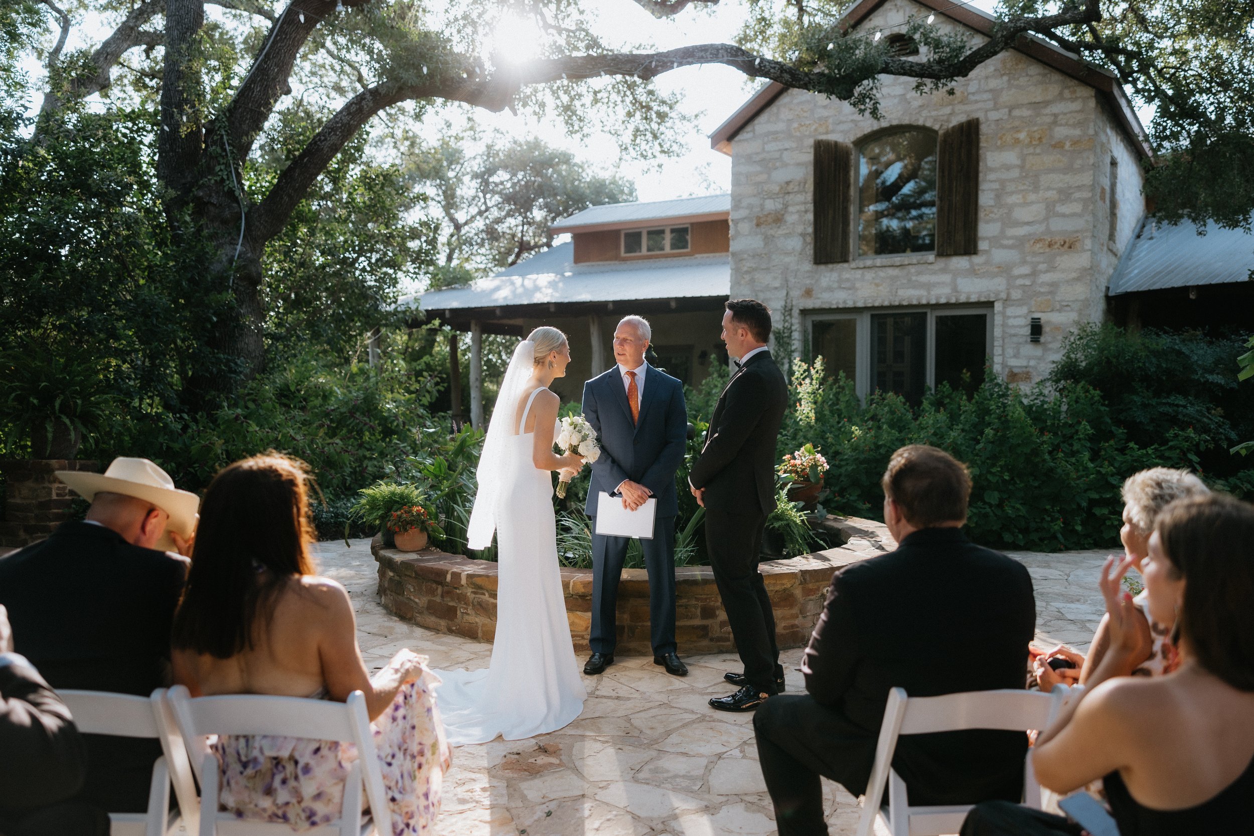 Hudson Bend Ranch Courtyard Outdoor Wedding Photography Austin