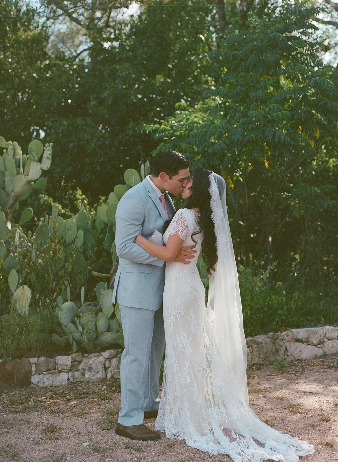 Hudson-Bend-Ranch-Wedding-Austin-Texas-Robyn-Dawn-Photos-535_websize.jpg
