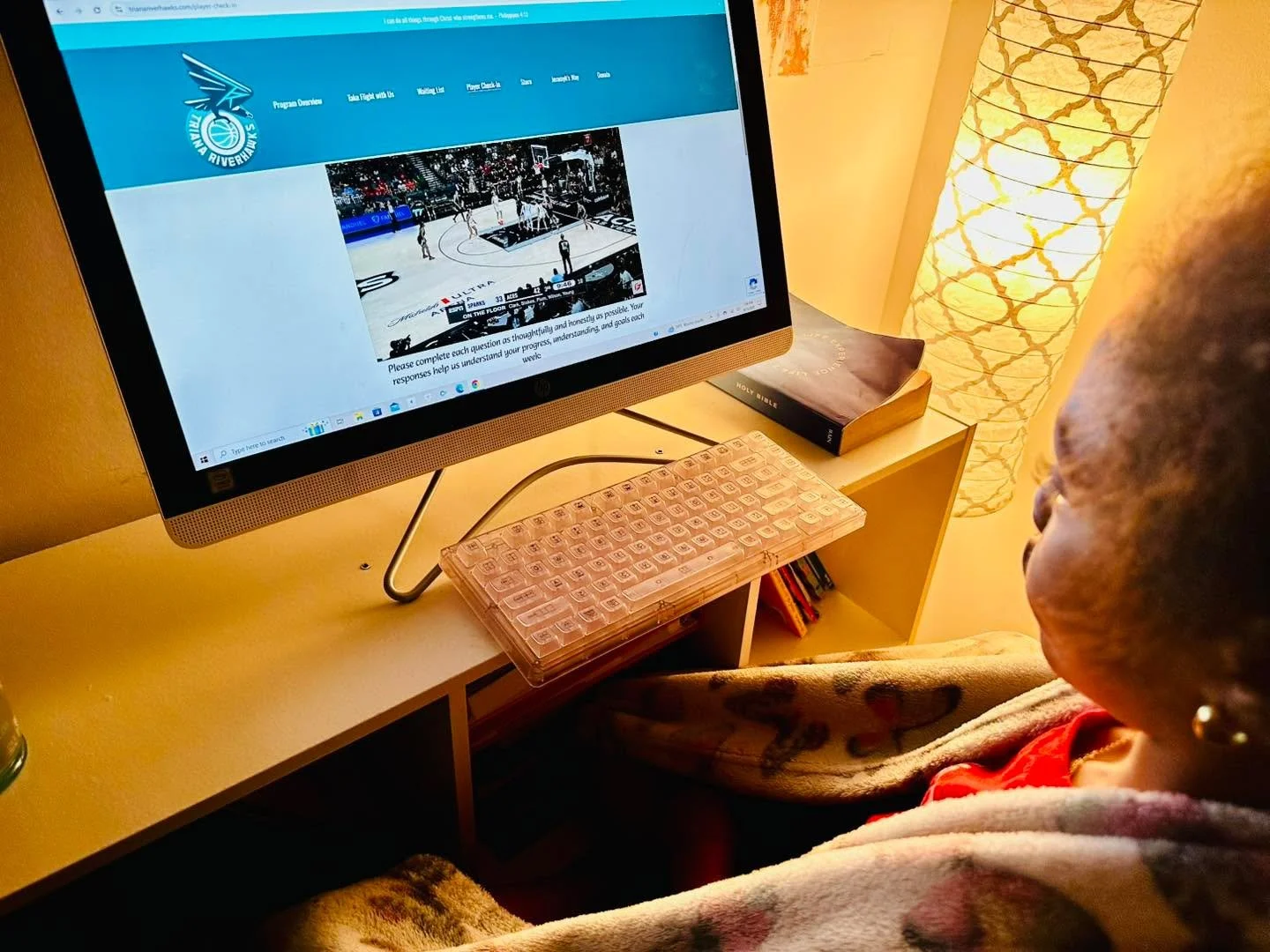 Did You Know?🏀🦅

Players in the  Triana RiverHawks Basketball Club complete weekly  Flight Reports every Sunday on the team page!

These reports usually include a video and a few questions to help players reflect on:
📌 Skills we've worked on durin