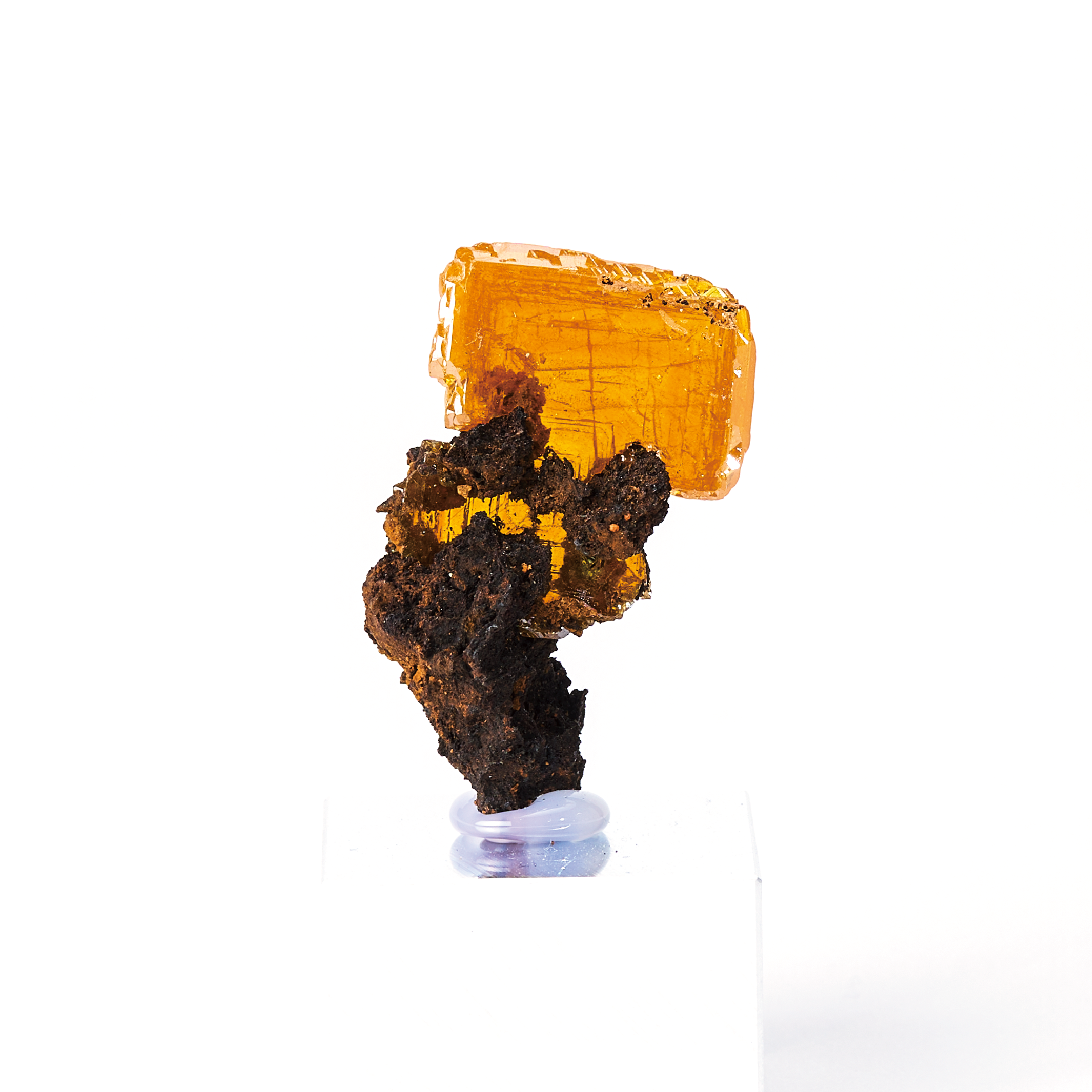 ウルフェナイト