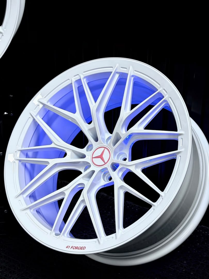 MT-20C White Mercedes finish - 5.jpeg