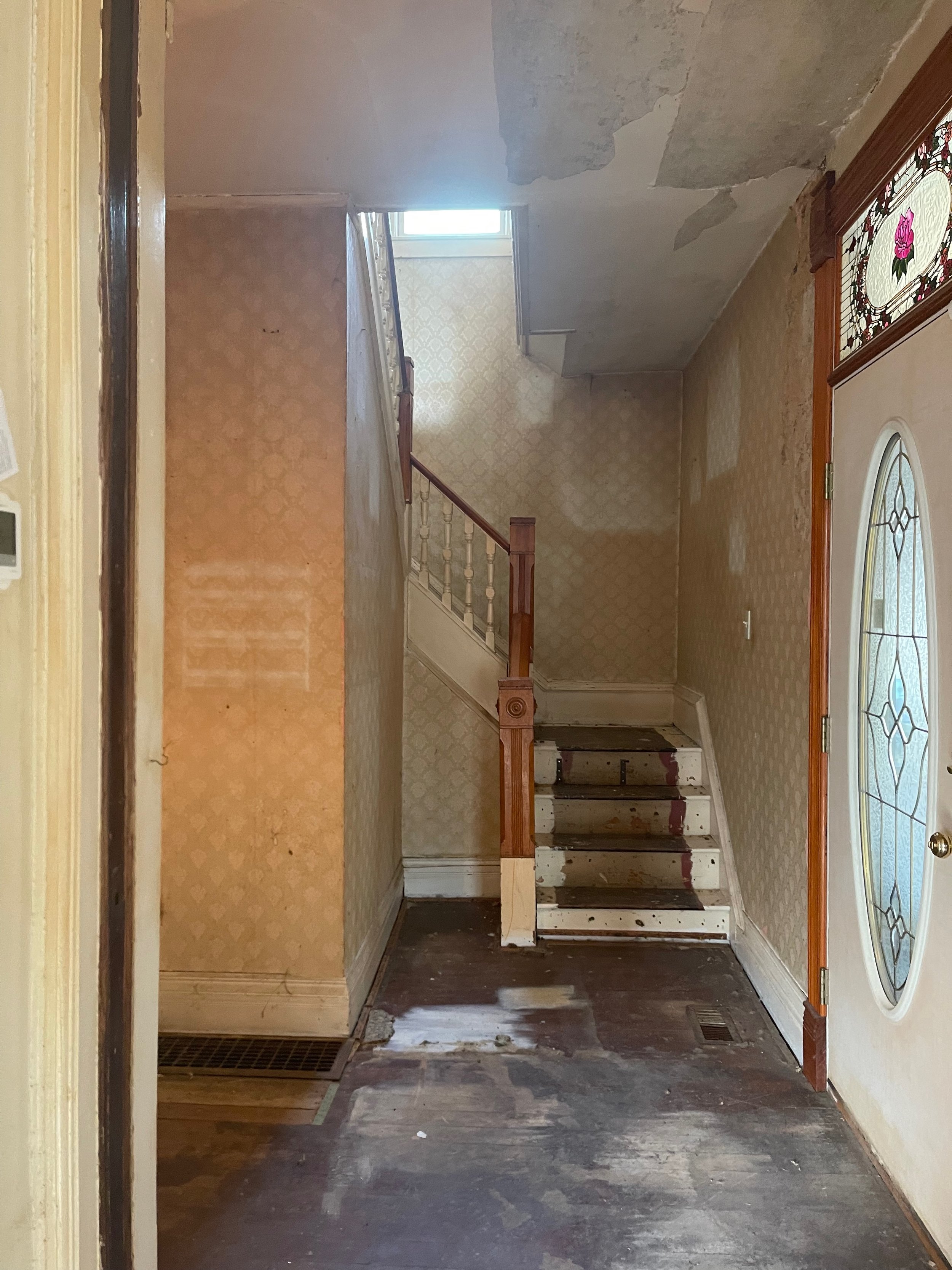 Before-Foyer