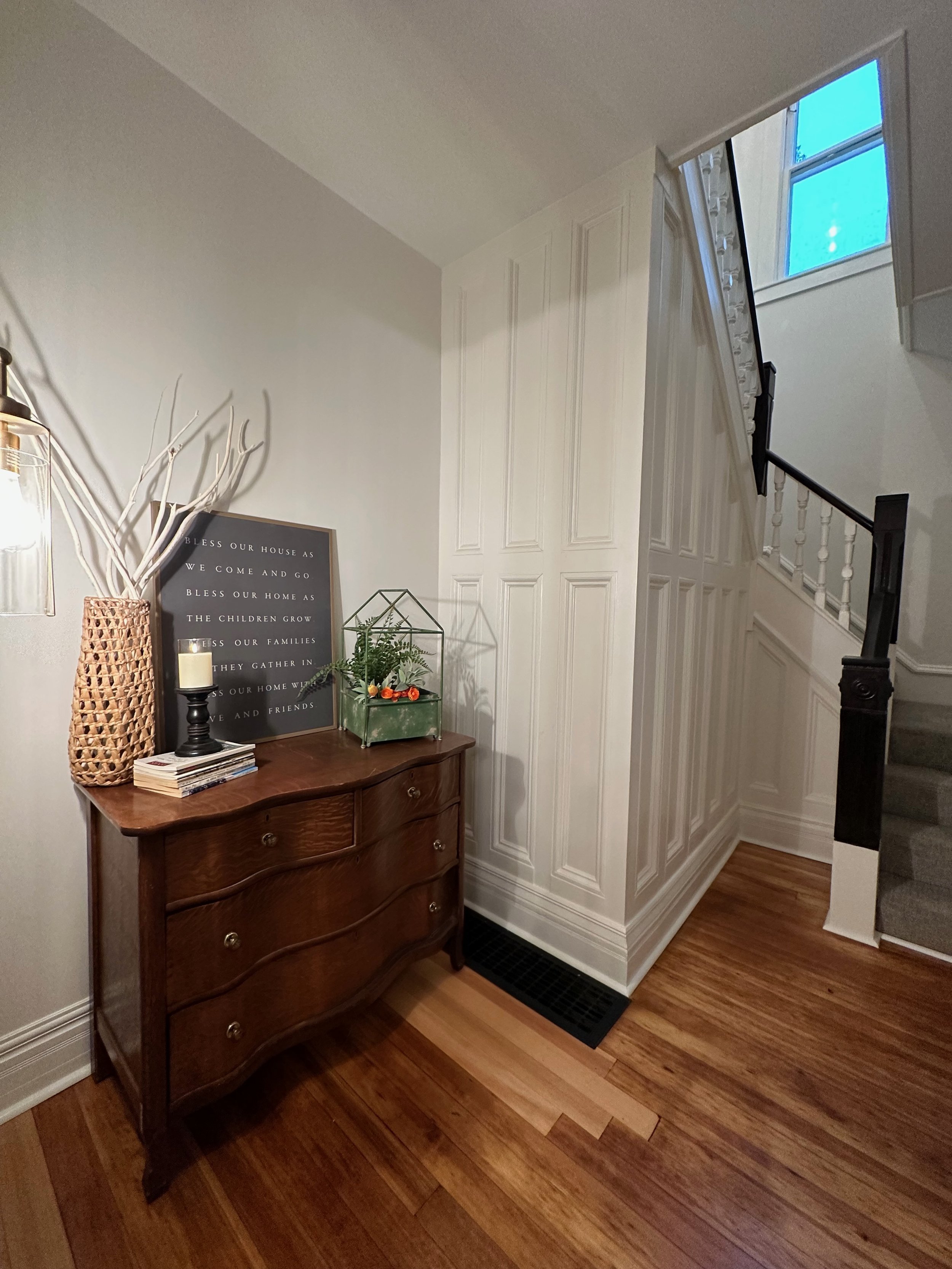 After-Foyer