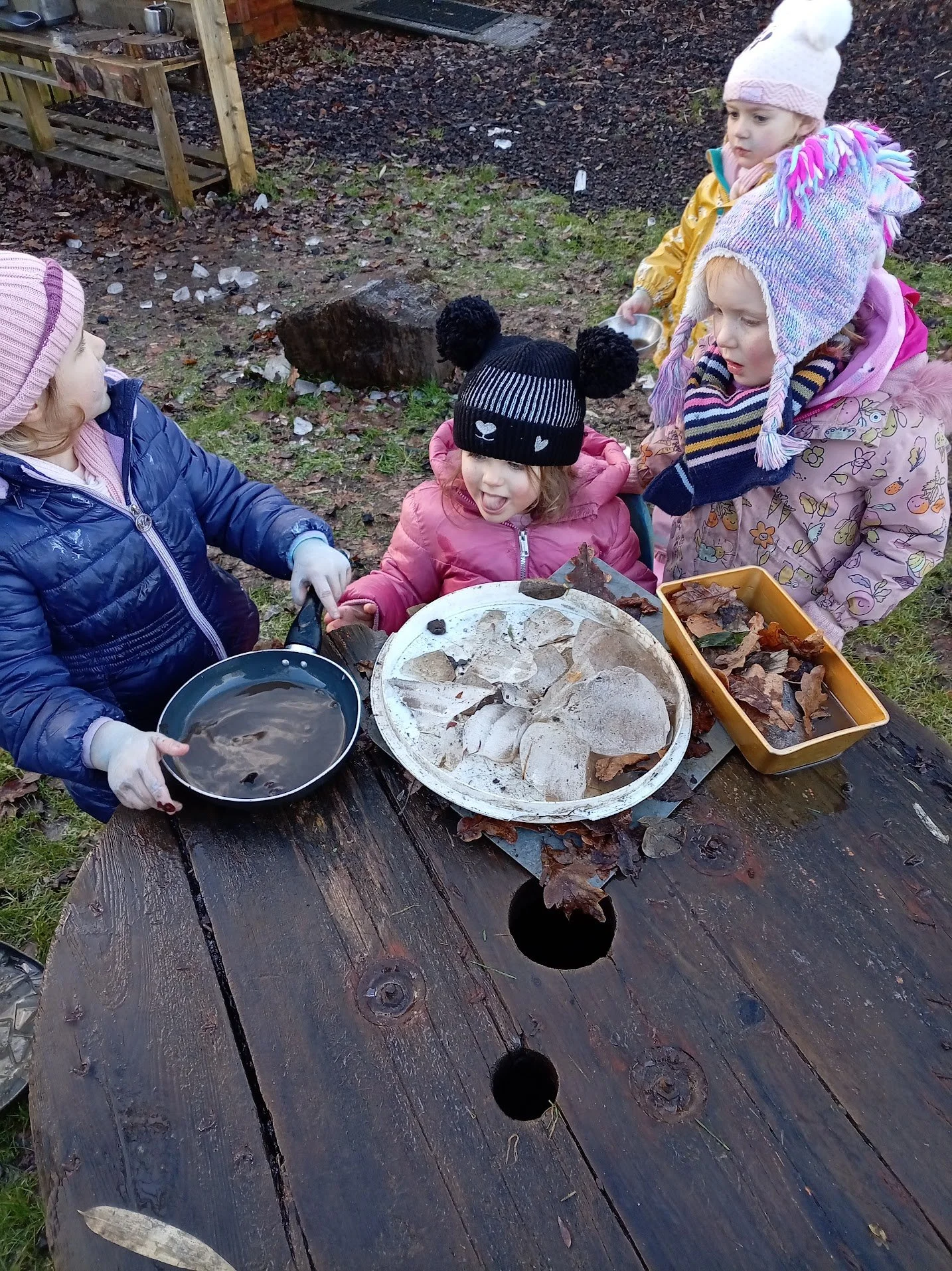 iona garden front page web.jpg