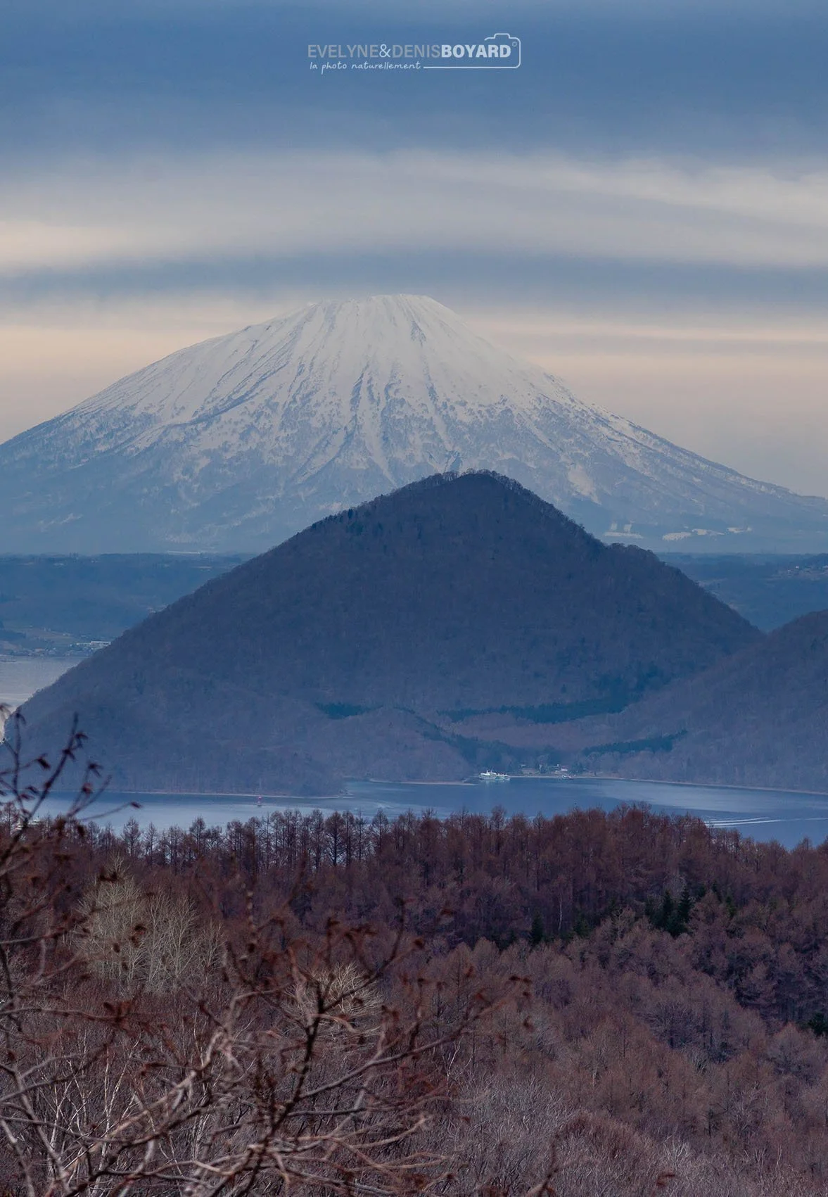 Le mont Yotei, l'un des dômes du volcan Naka-jama, île d'Hokkaido.