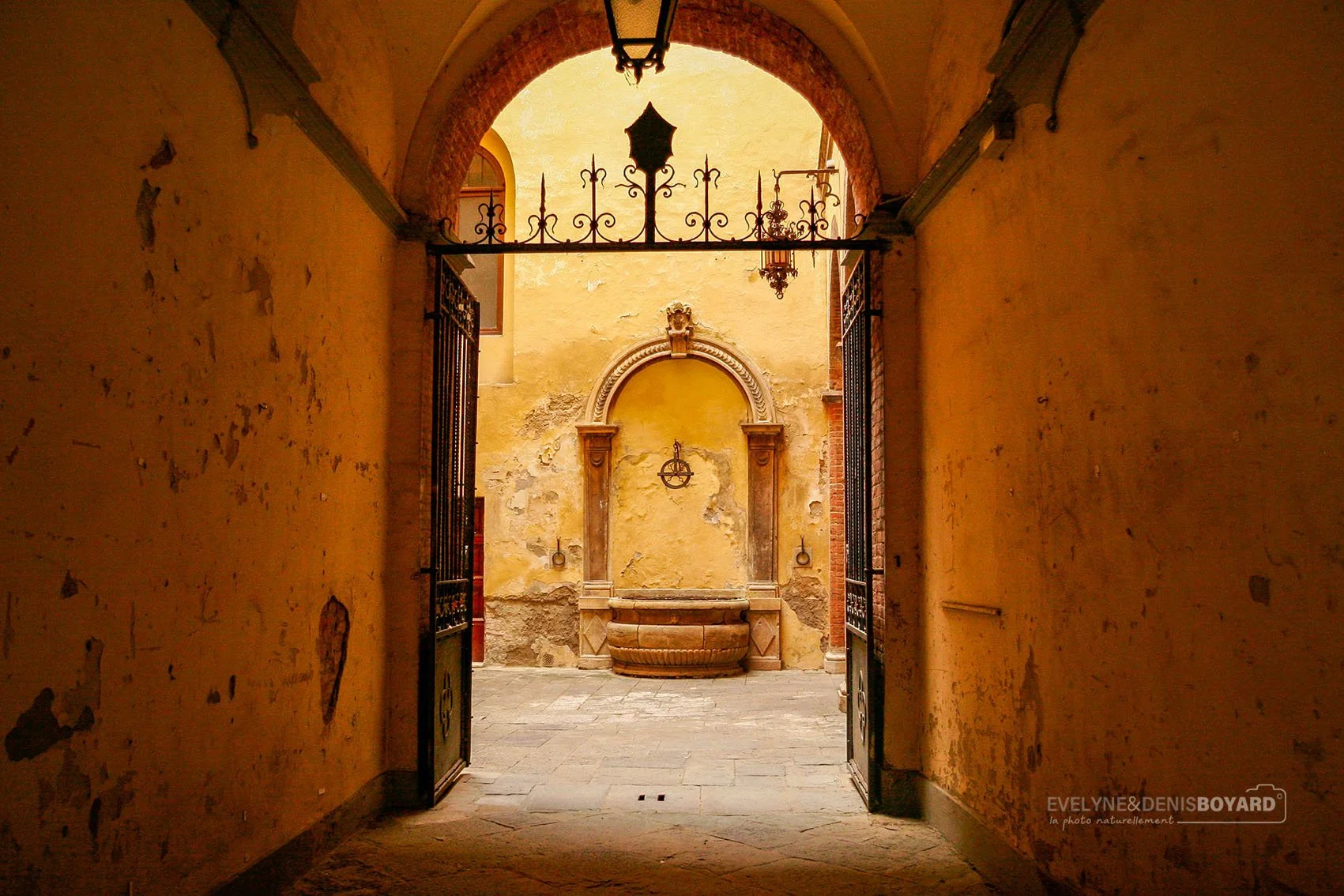 Intérieur d'une cour à Florence.