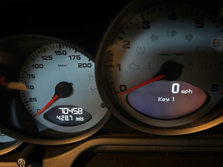 13662258-instrument_cluster-modified-1738089258675.png