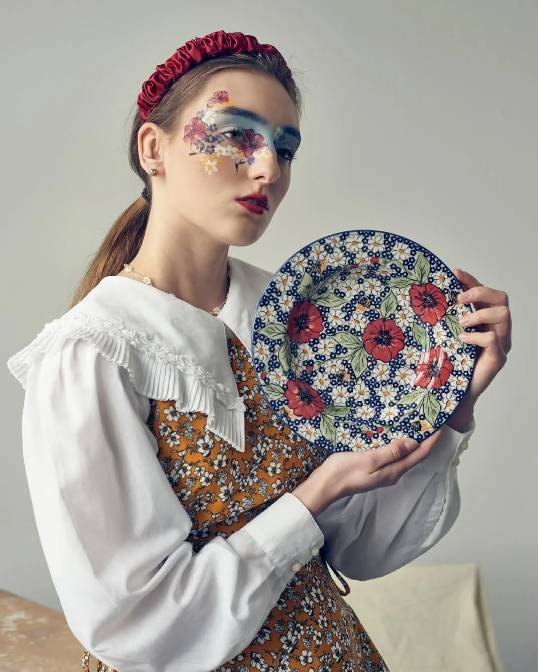 Dla @manufakturawboleslawcu Publikacja w @lsnieniemag .Make up by me 🌞 Photo- @kasiadargacz Mod-2.jpg