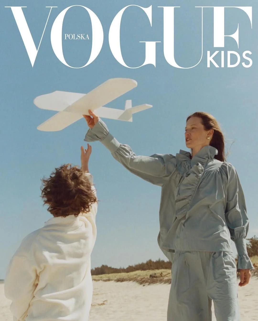 %40angelikawierzbicka%20with%20her%20children%20by%20%40_melanie__rodriguez_%20%20and%20%40mzaczynska%20for%20VOGUE%20KIDS%20%40vogue.polska%20Hair%20and%20makeup%20by%20me%20using%20SESSION%20LABEL%20%40schwarzkopfpro.pl%20%20and%20%40chanel.beau….jpg