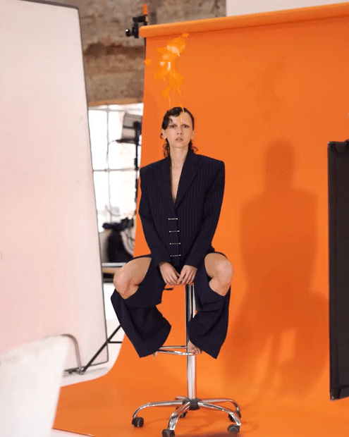 BRODKA BY KASIA BIAŁY FOR ELLE POLSKA | MUA-high.gif