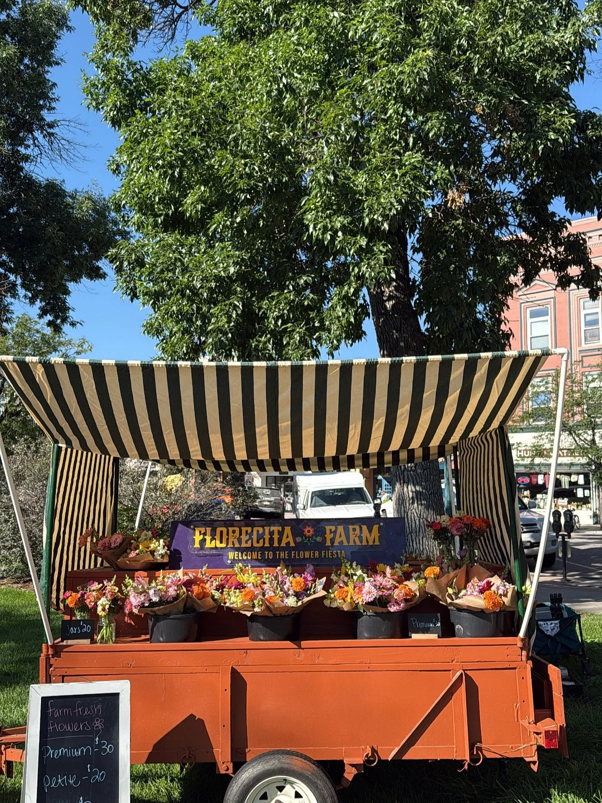 Oat gives you his thanks for supporting us at market!
