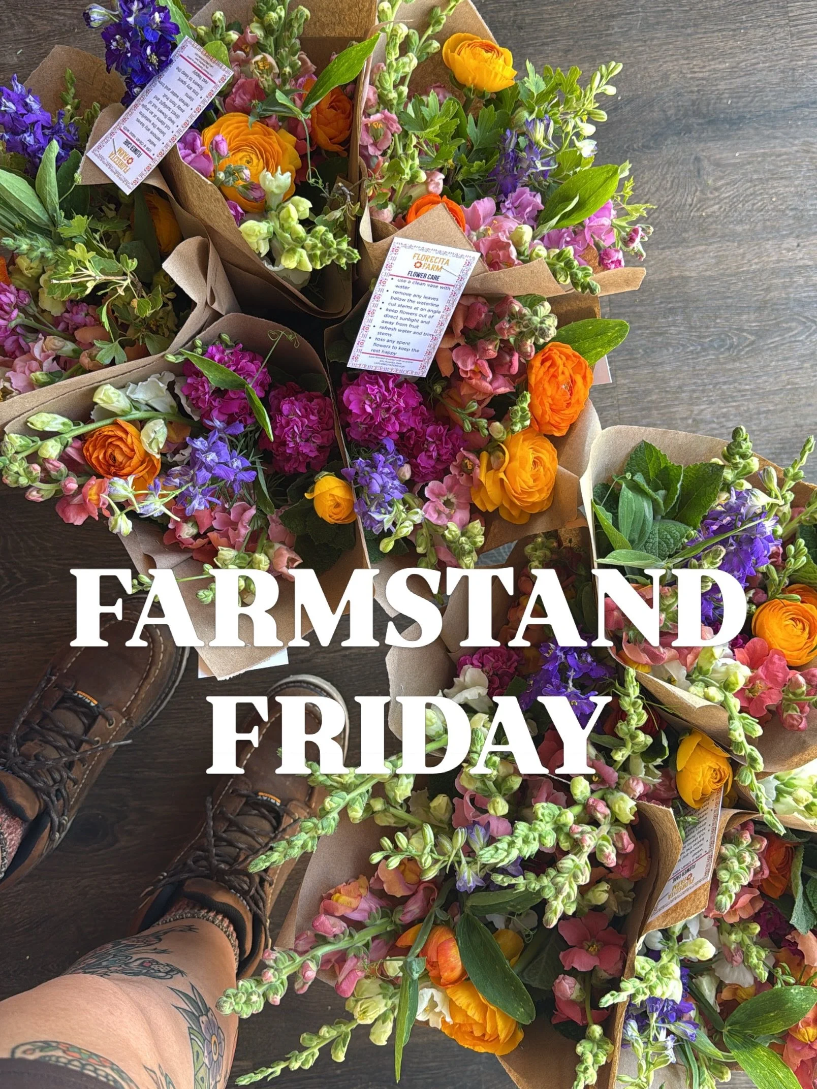 Bright cheerful bunches for FARMSTAND FRIDAY TOMORROW!!! @shepherdsgatefarm in Monument will have these beauties from 12pm-7pm! 

16790 Lindbergh rd monument Co 80132

#colorado #farmstand #flowers