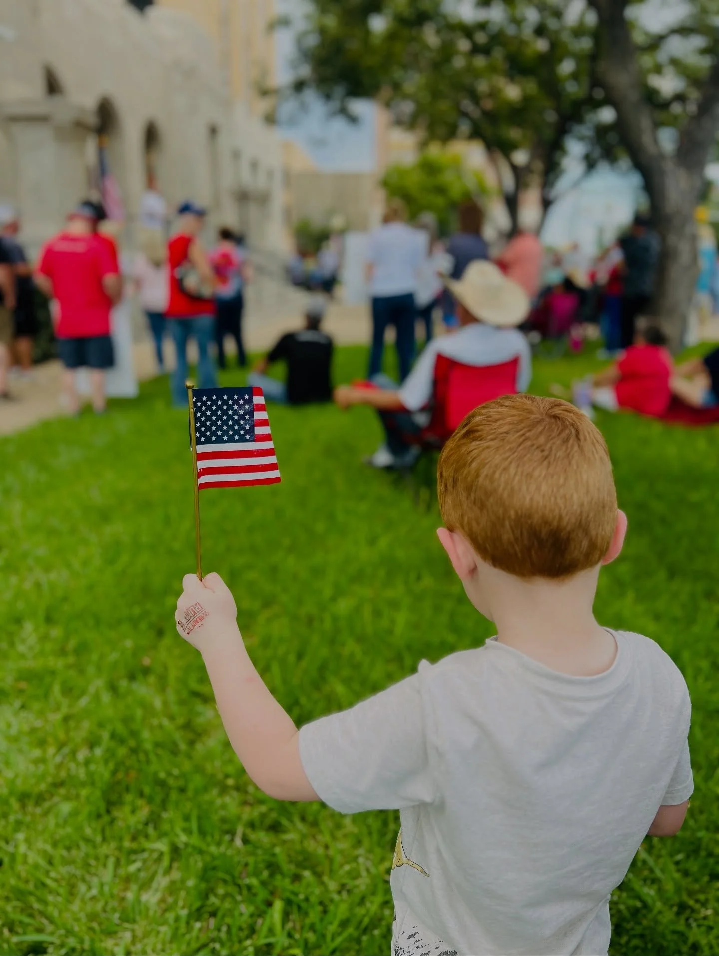 So grateful for the chance to be in #EastlandTX and to honor Charlie Kirk, A man who boldly stood for truth, faith, and the next generation. His voice is a reminder that courage matters in this season.

But above all, the greatest honor was lifting h