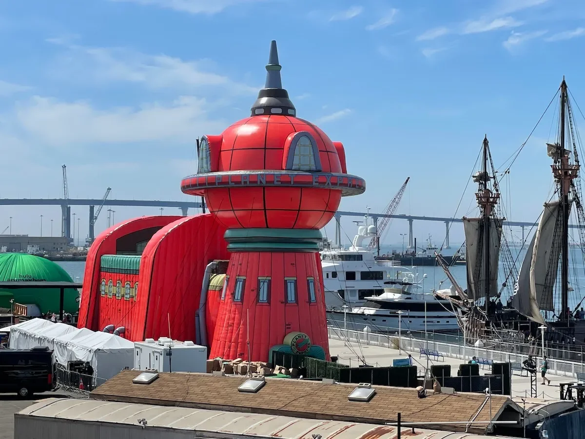 HULU-SDCC-Futurama (5).webp