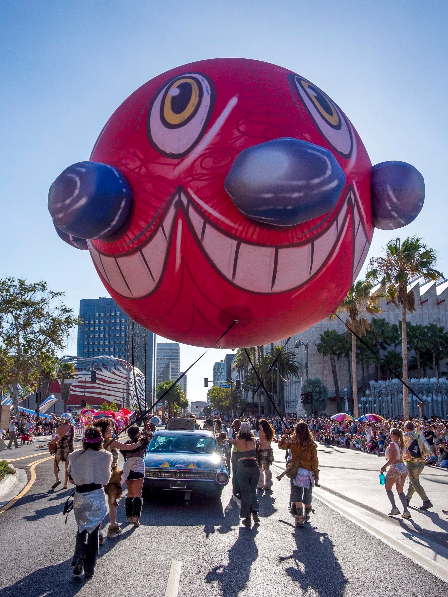 LA ART PARADE X KENNY SCHARF