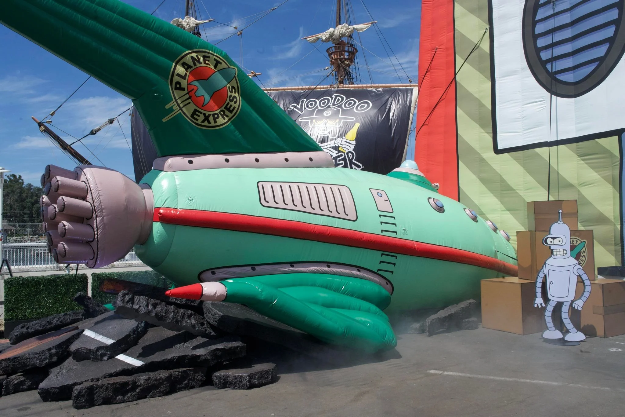 HULU-SDCC-Futurama (2).jpg
