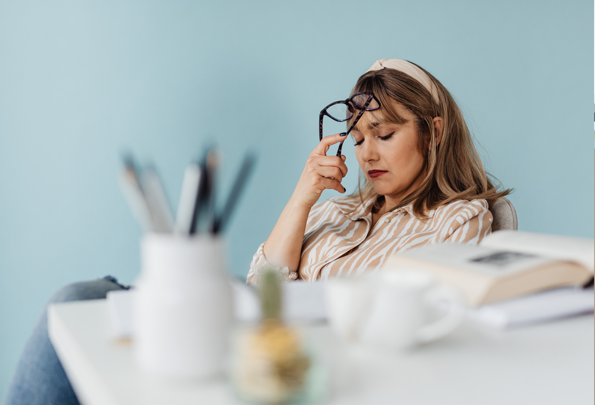 The Conscious Mind (5%): This is where your logic, goals, and willpower live.