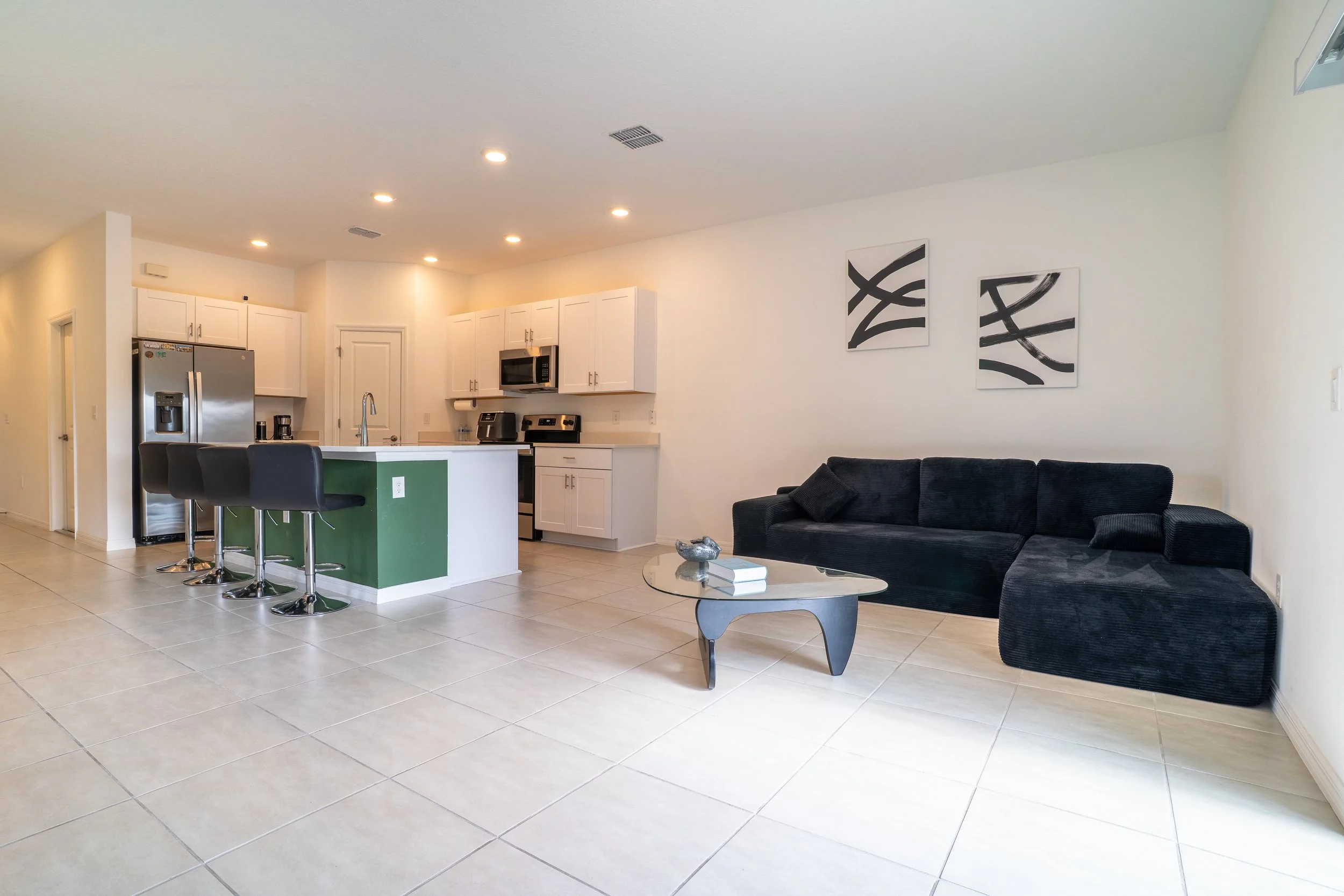 KIK00942-HDR.jpg