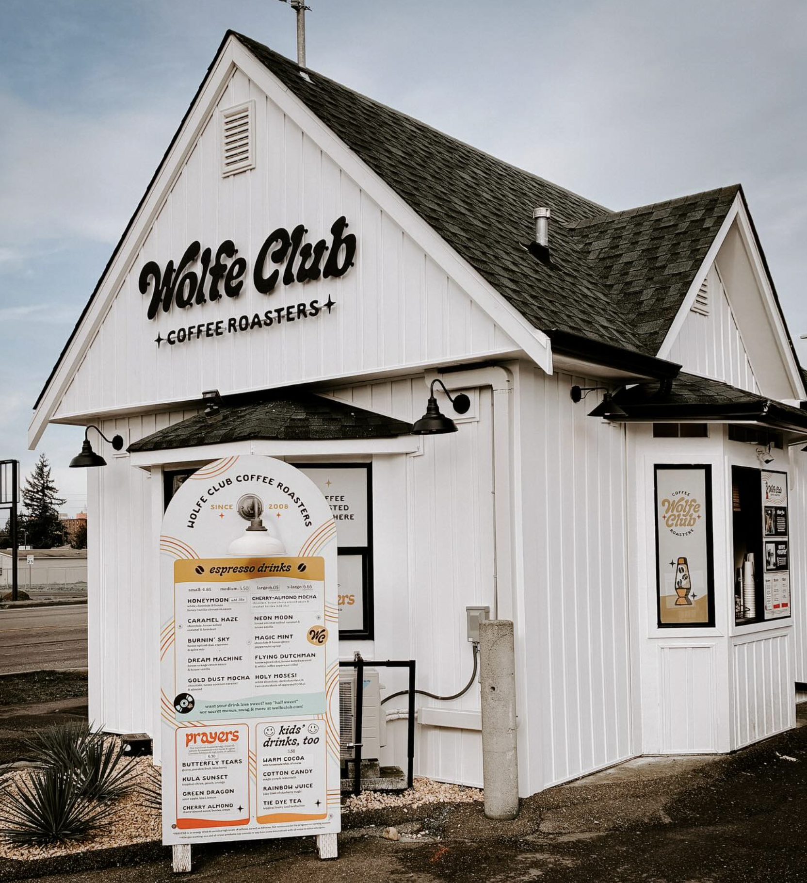 WOLFE CLUB COFFEE ROASTERS