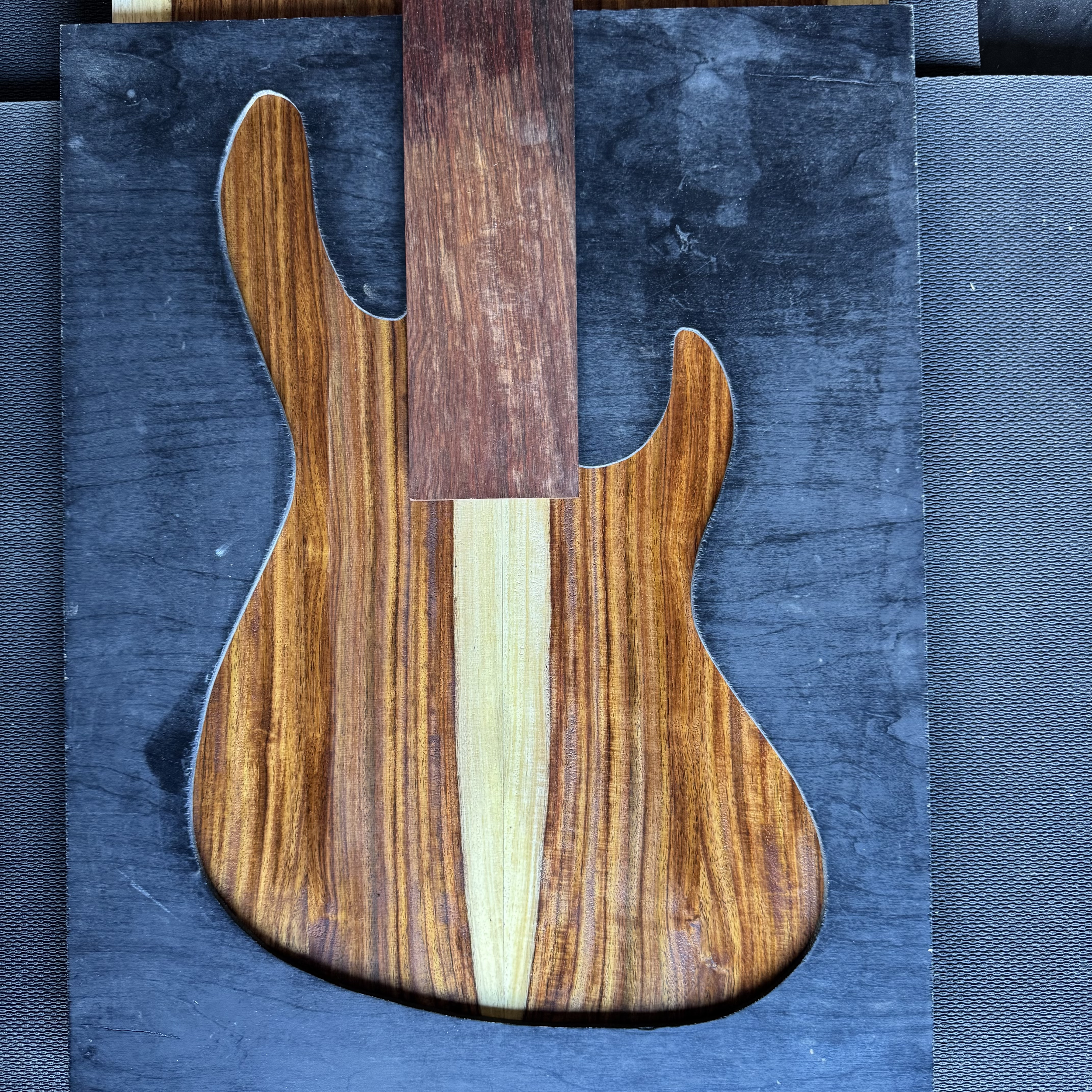 Arizona Rosewood Top: AZR34