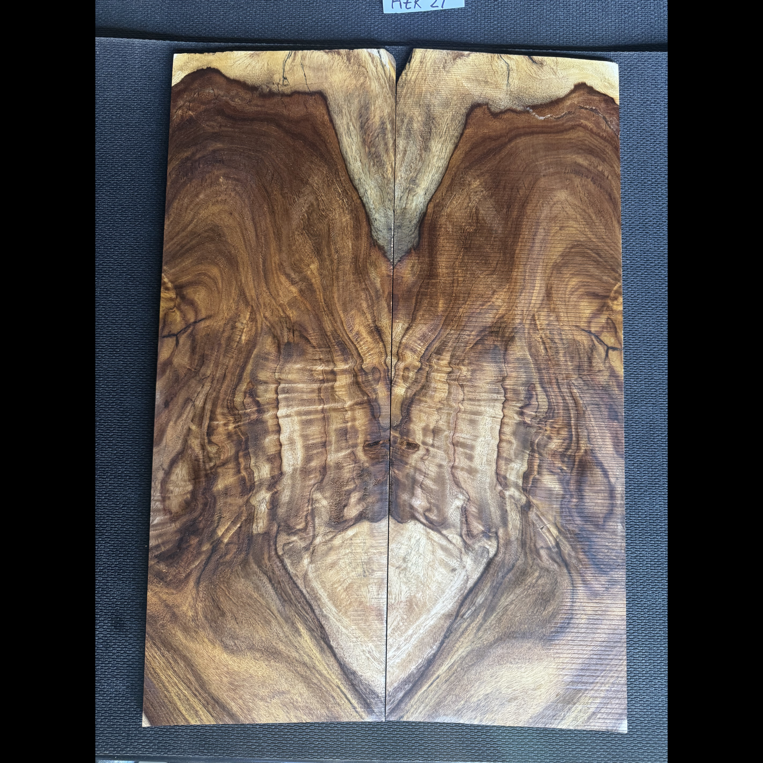 Arizona Rosewood Top: AZR27