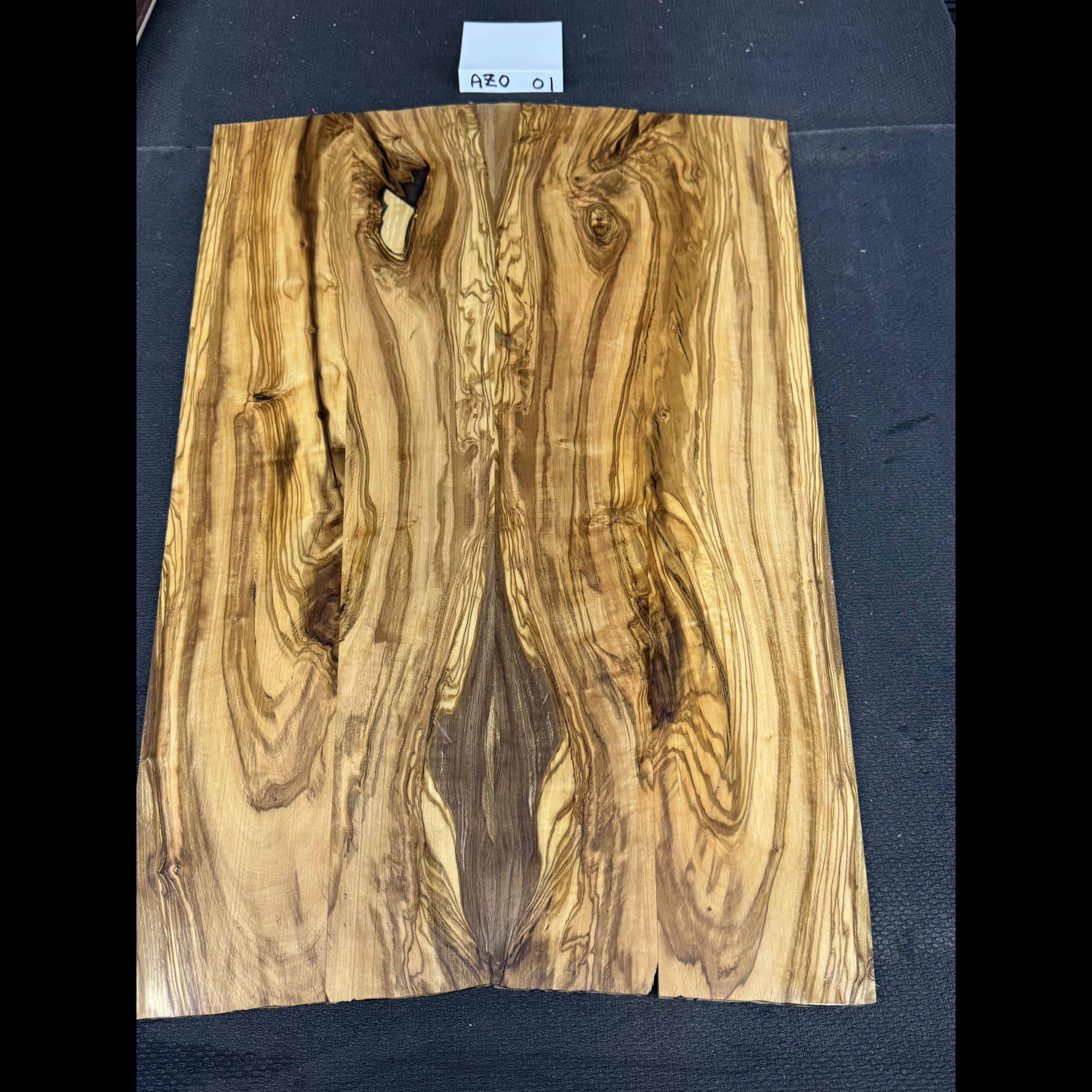 Arizona Olive Top: AZO01