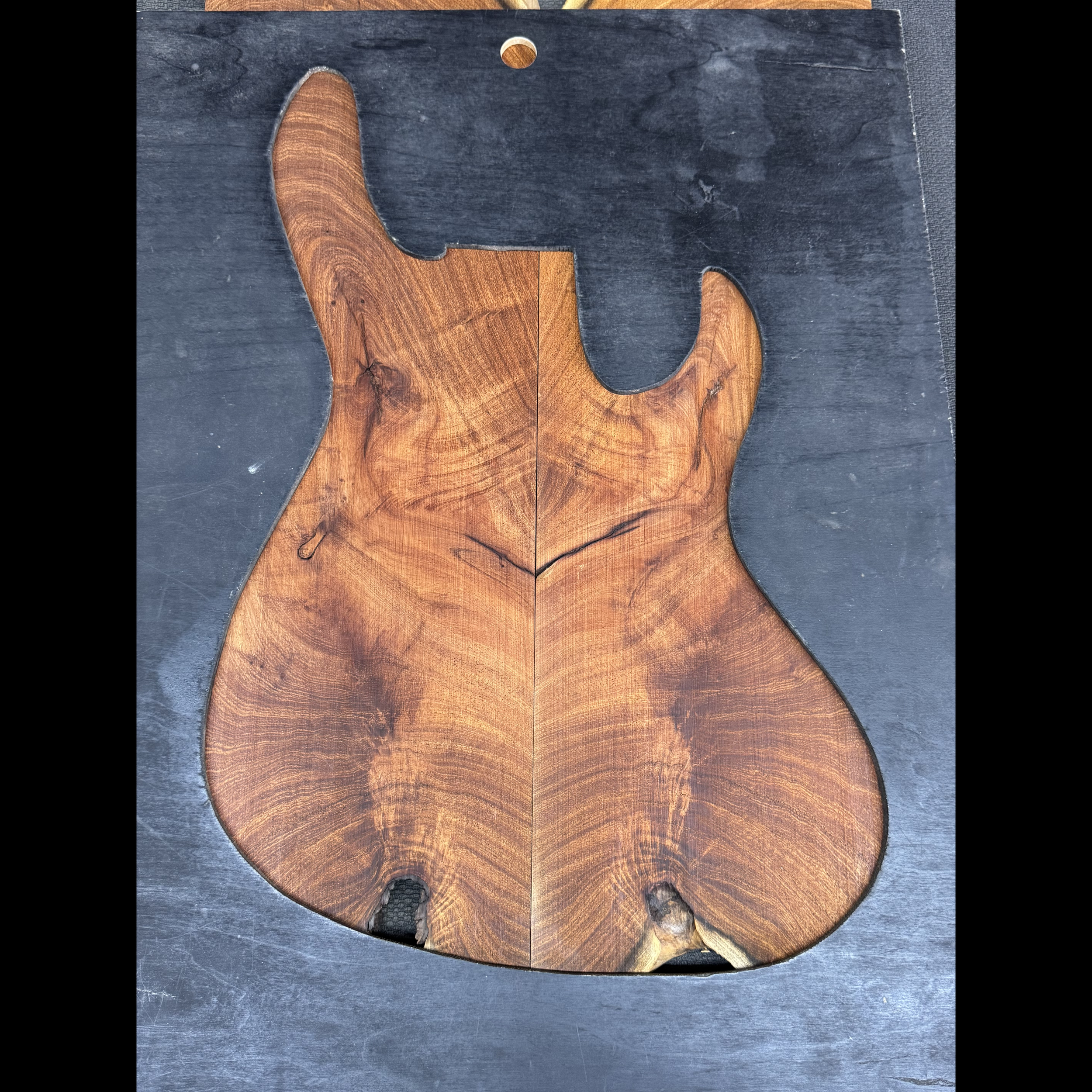 Arizona Mesquite Top: AZMQ10