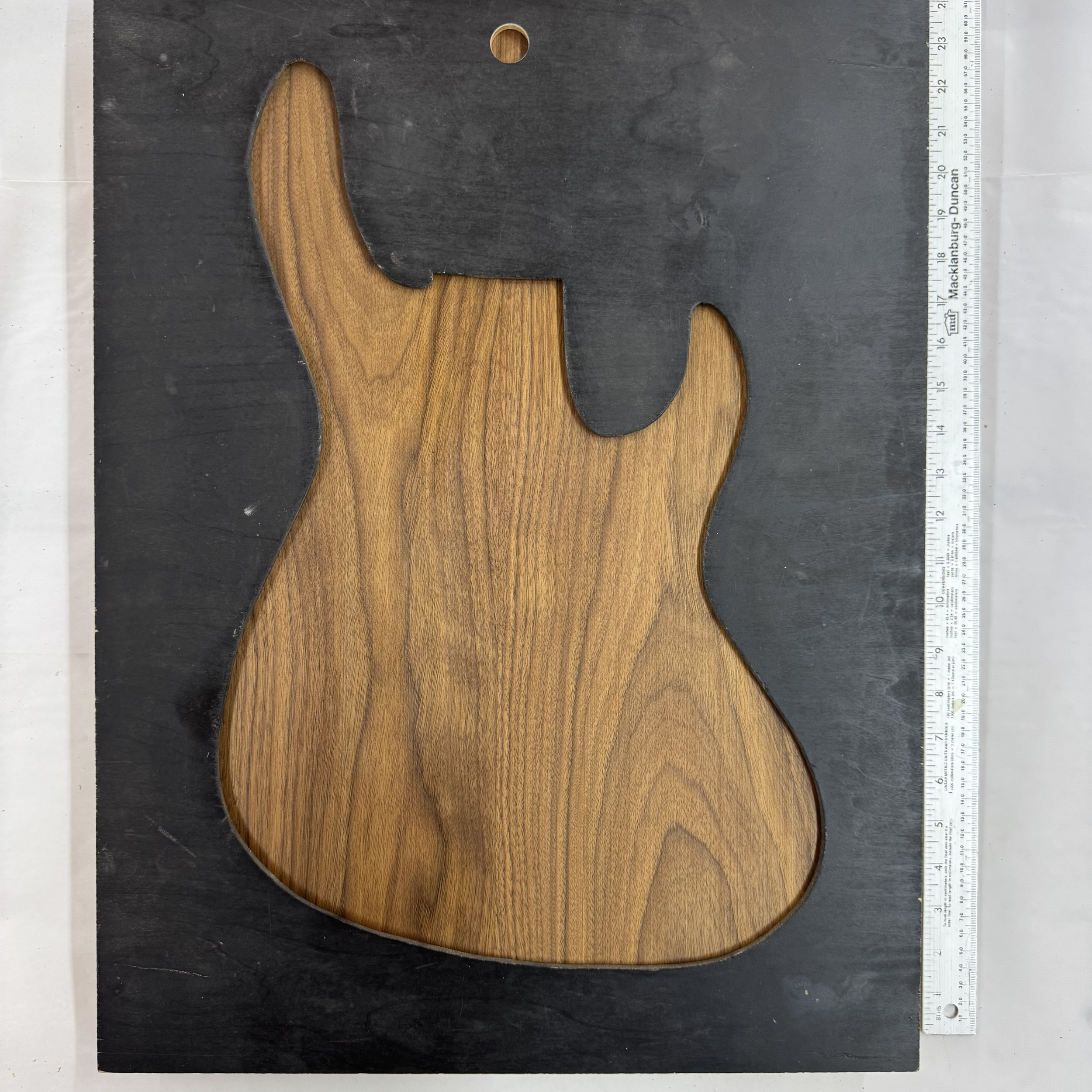 California Walnut Top: CAWA17