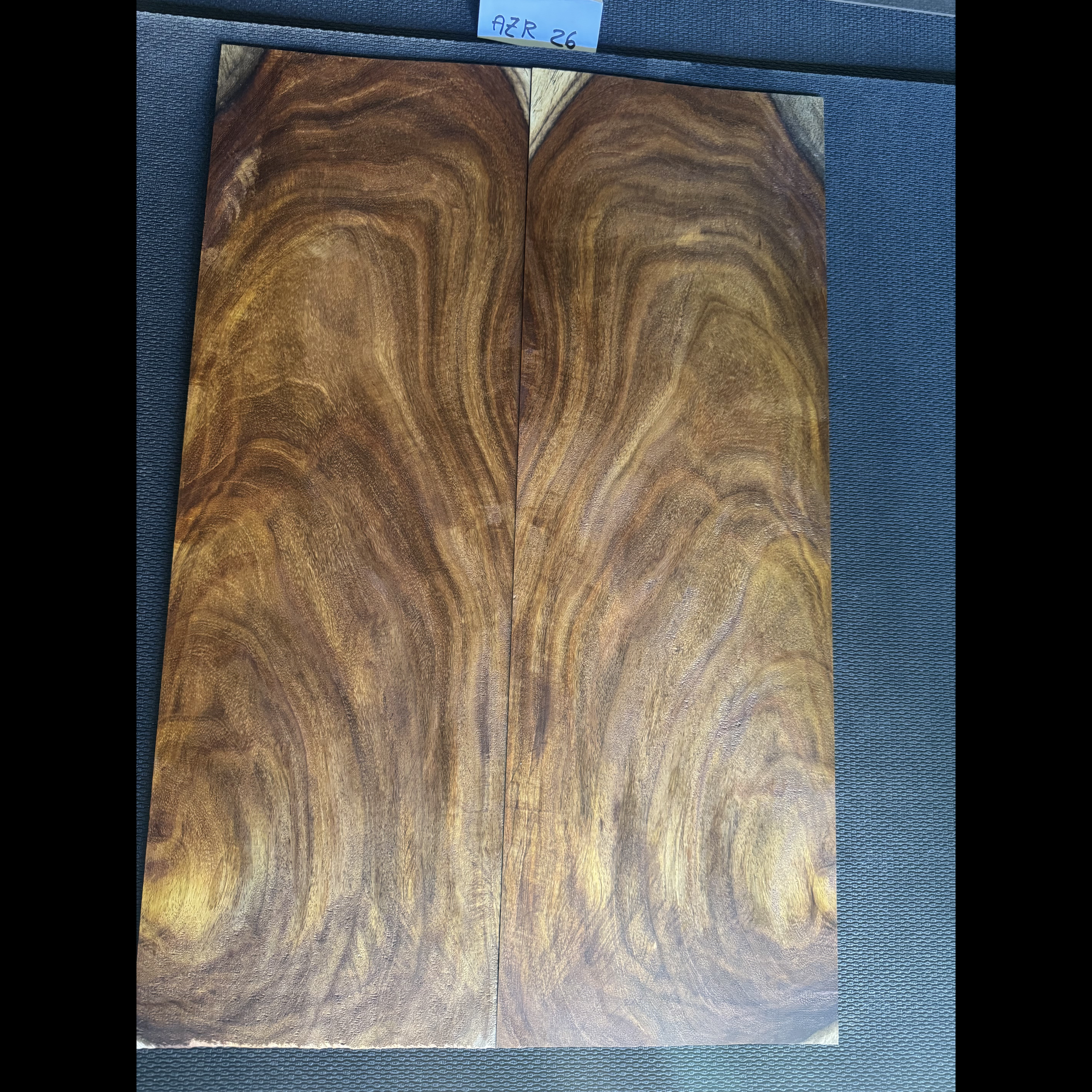 Arizona Rosewood Top: AZR26