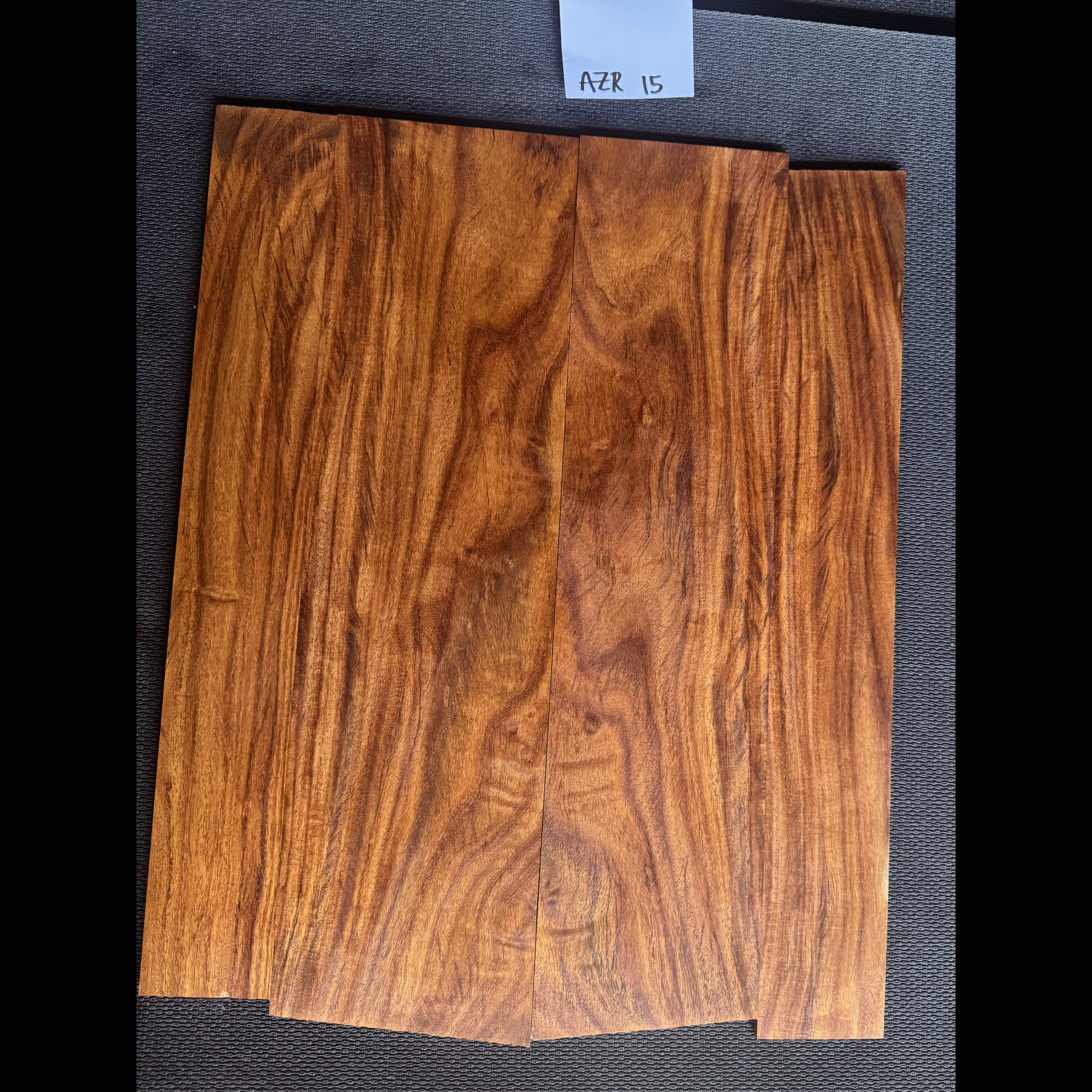 Arizona Rosewood Top: AZAR15