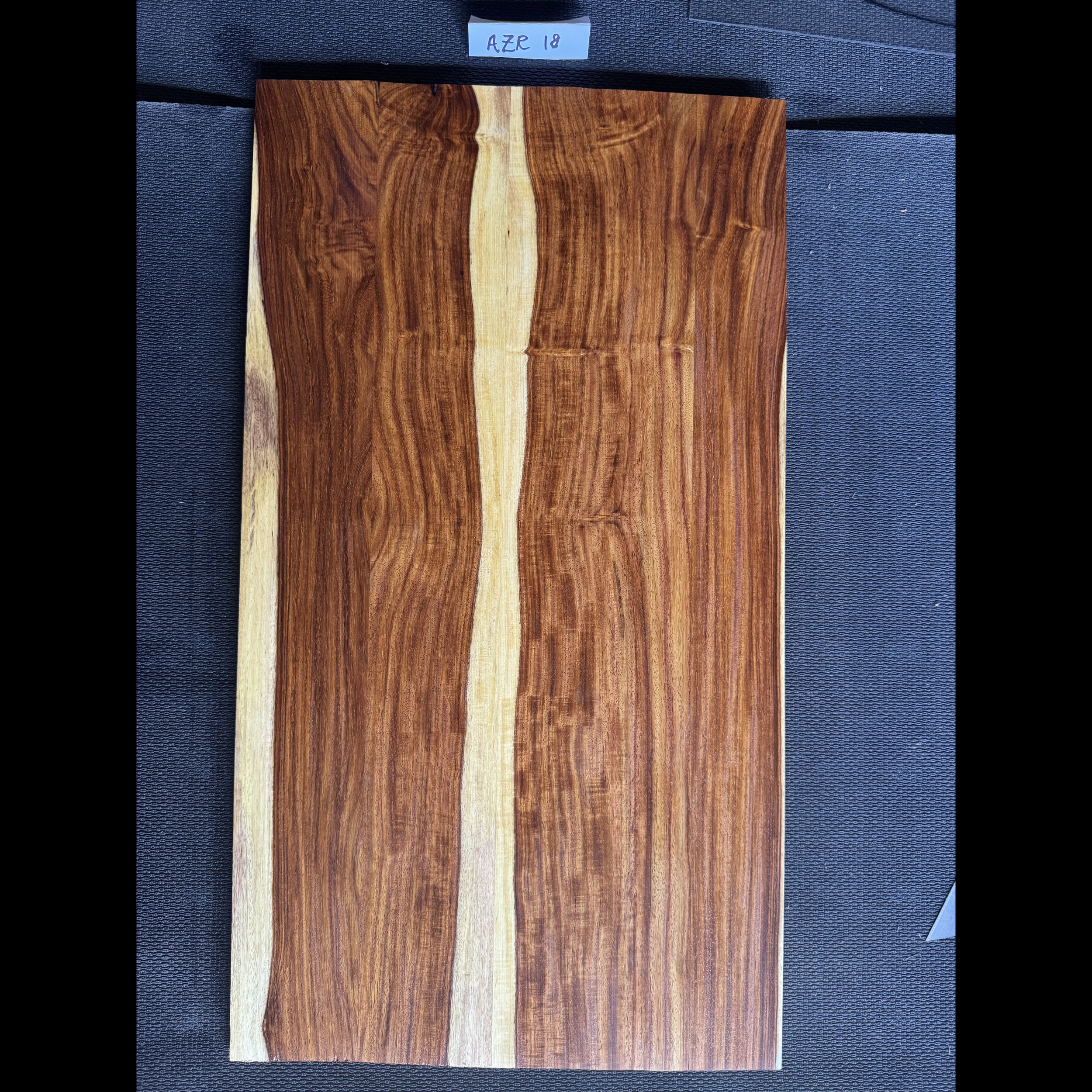 Arizona Rosewood Top: AZR18