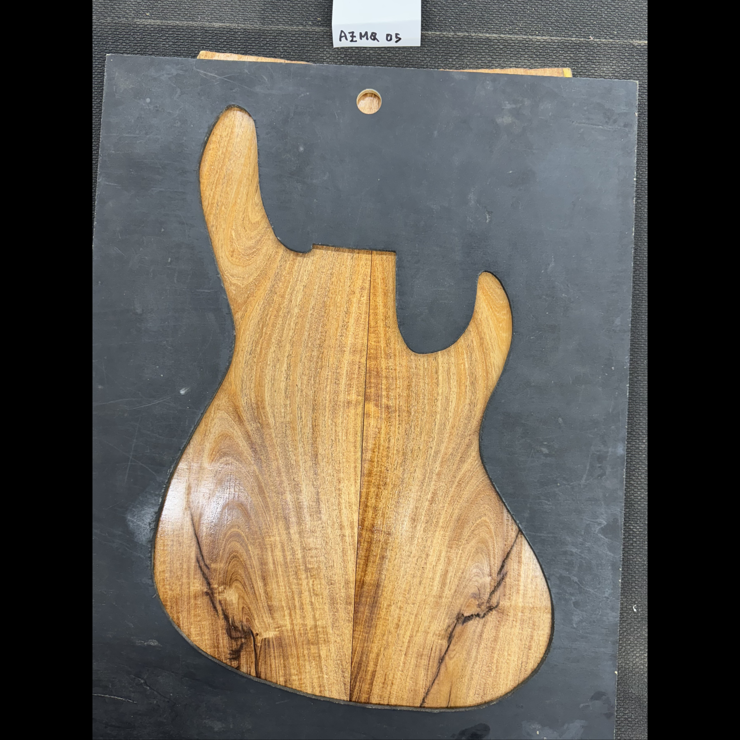 Mesquite Top: AZMQ05