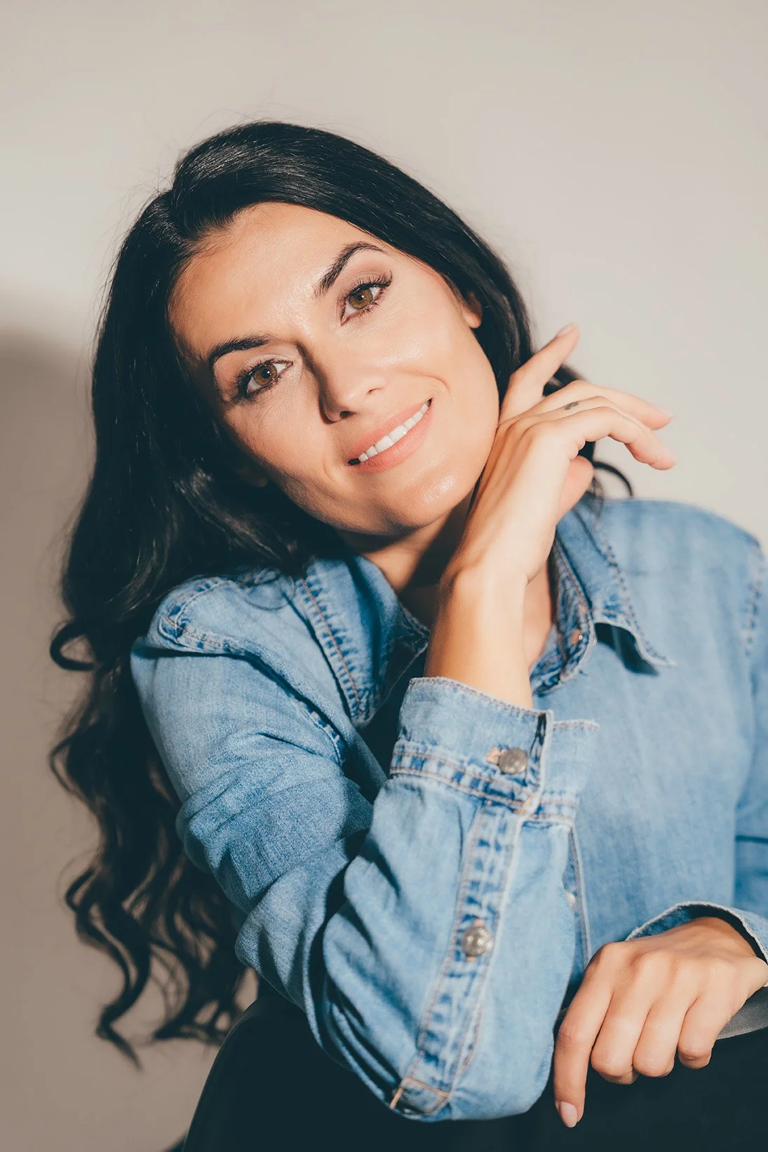 70_RL209812_Gabriela_Mitu_portrait_Rachel_Lambert.jpg