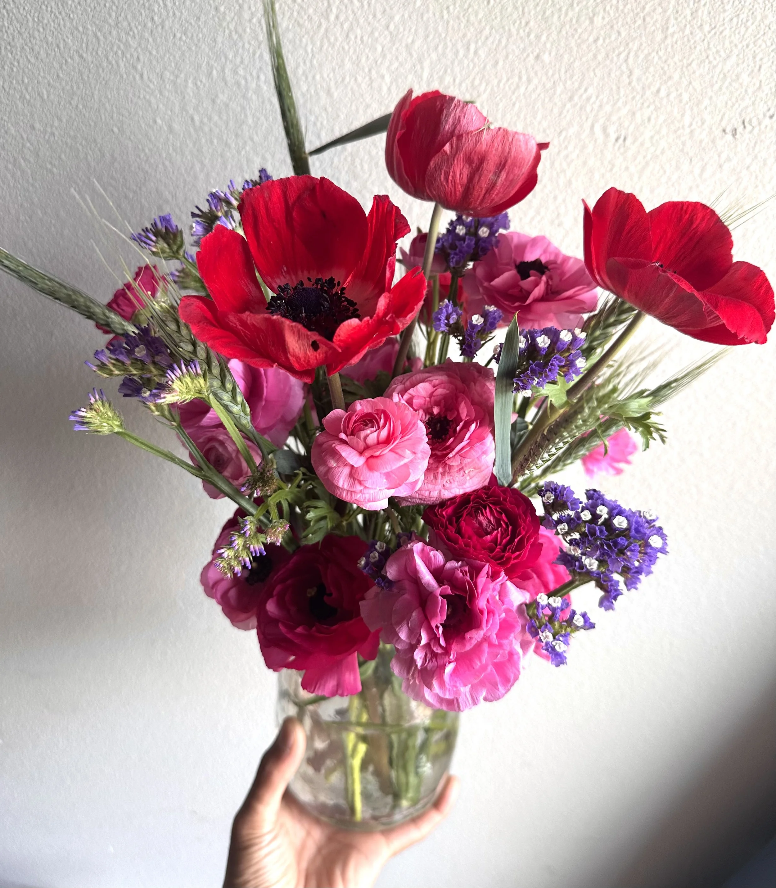 large anemones and ranunculus bouquet