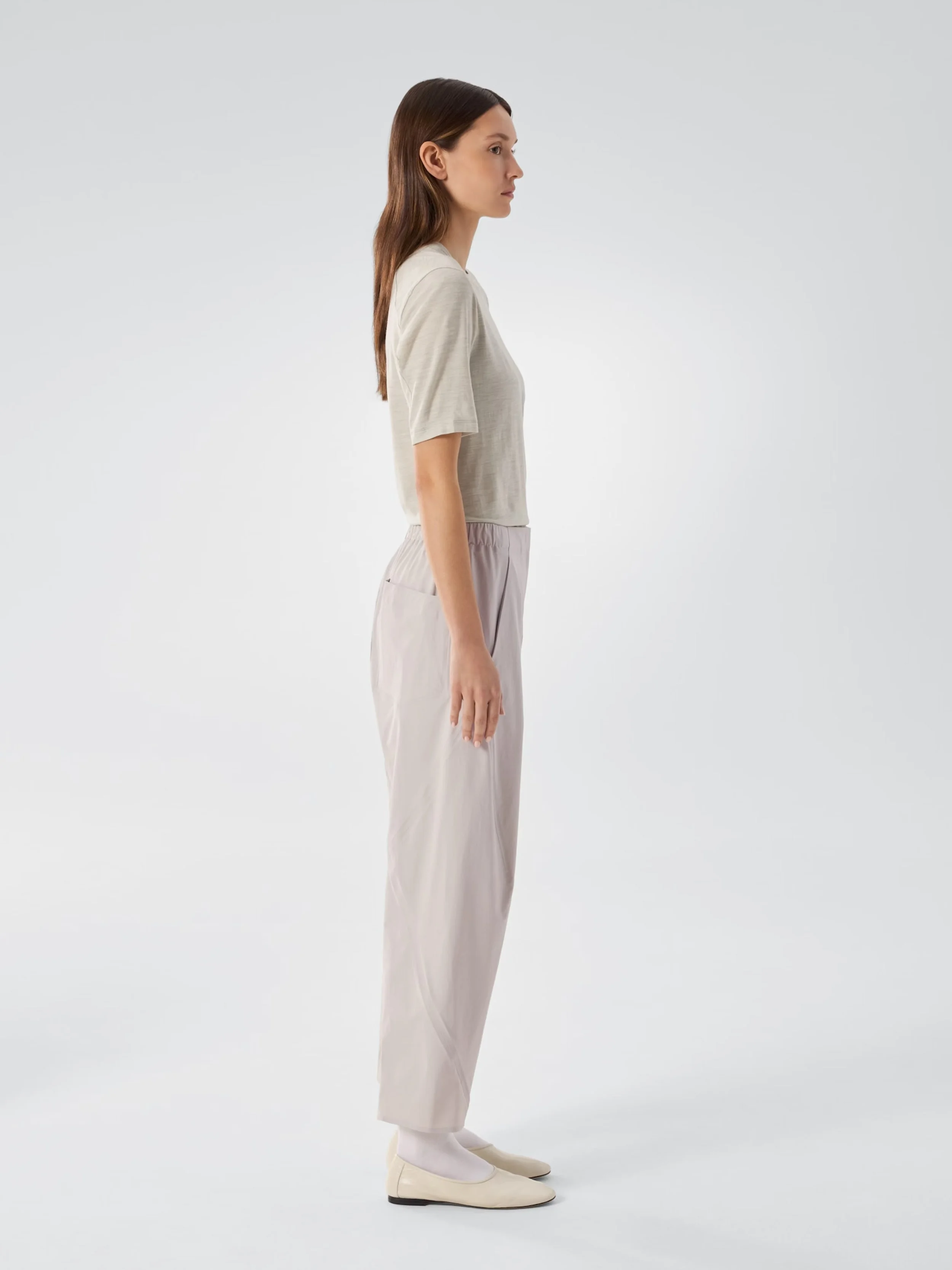 S25-X000009476-Dias-Pant-Dark-Cocoon-Women-s-Side-View.jpeg