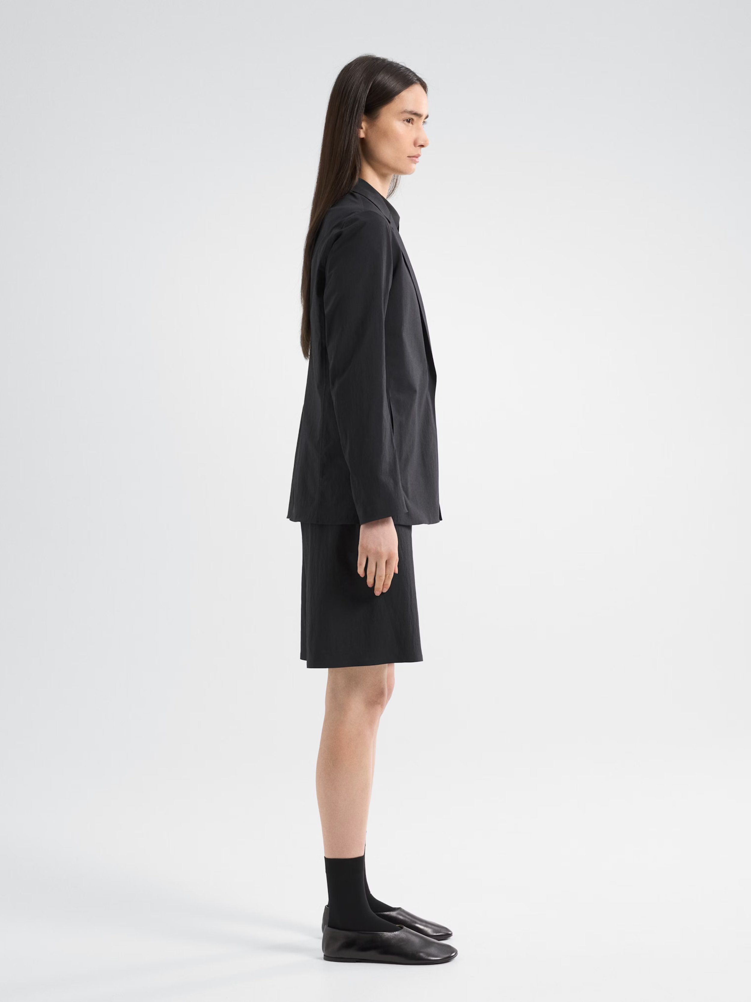 S24-X000007655-Limina-Blazer-Black-Women-s-Side-View.jpeg