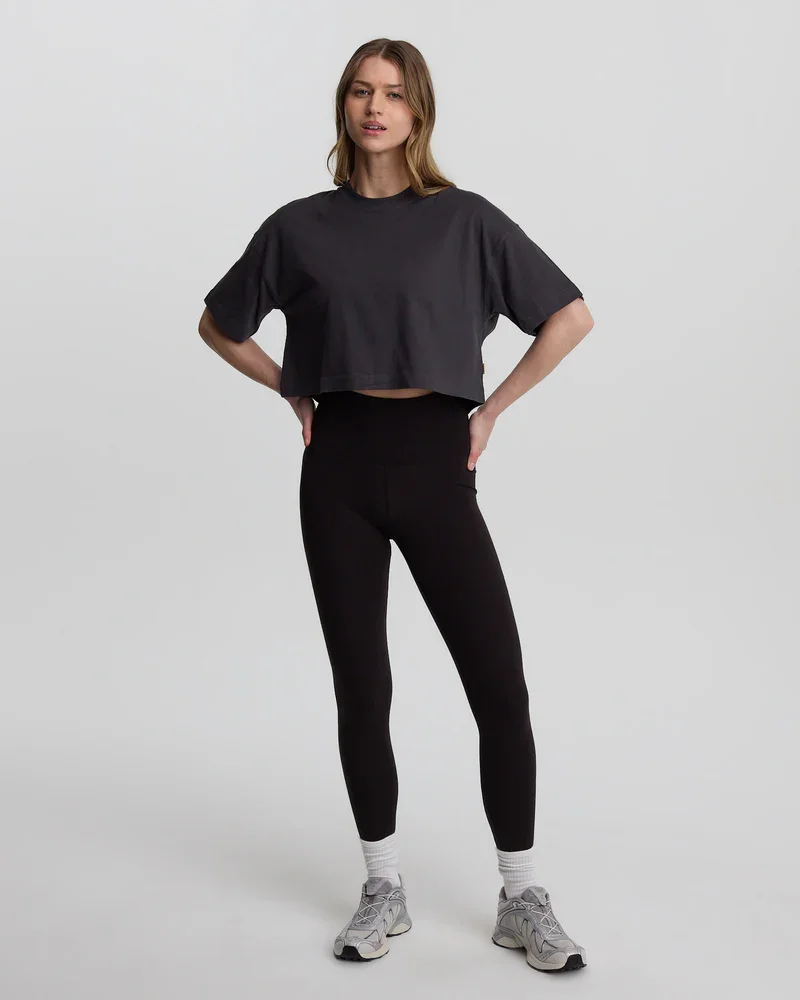 Black-Women_sBlackHigh-RiseLegging-TCW4429-0164_1.webp