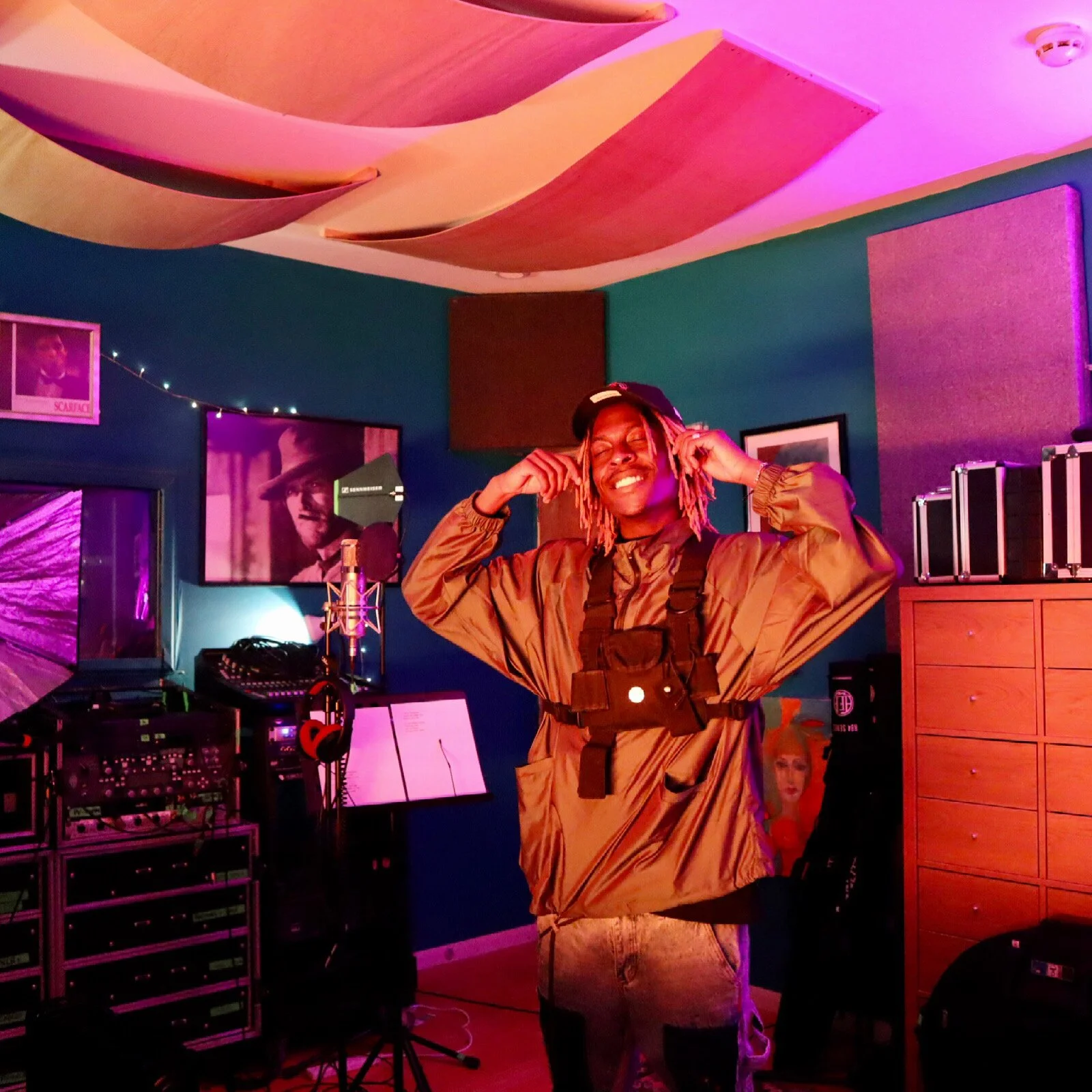 Image of Musical Artist/Rapper Young Gstar in the studio