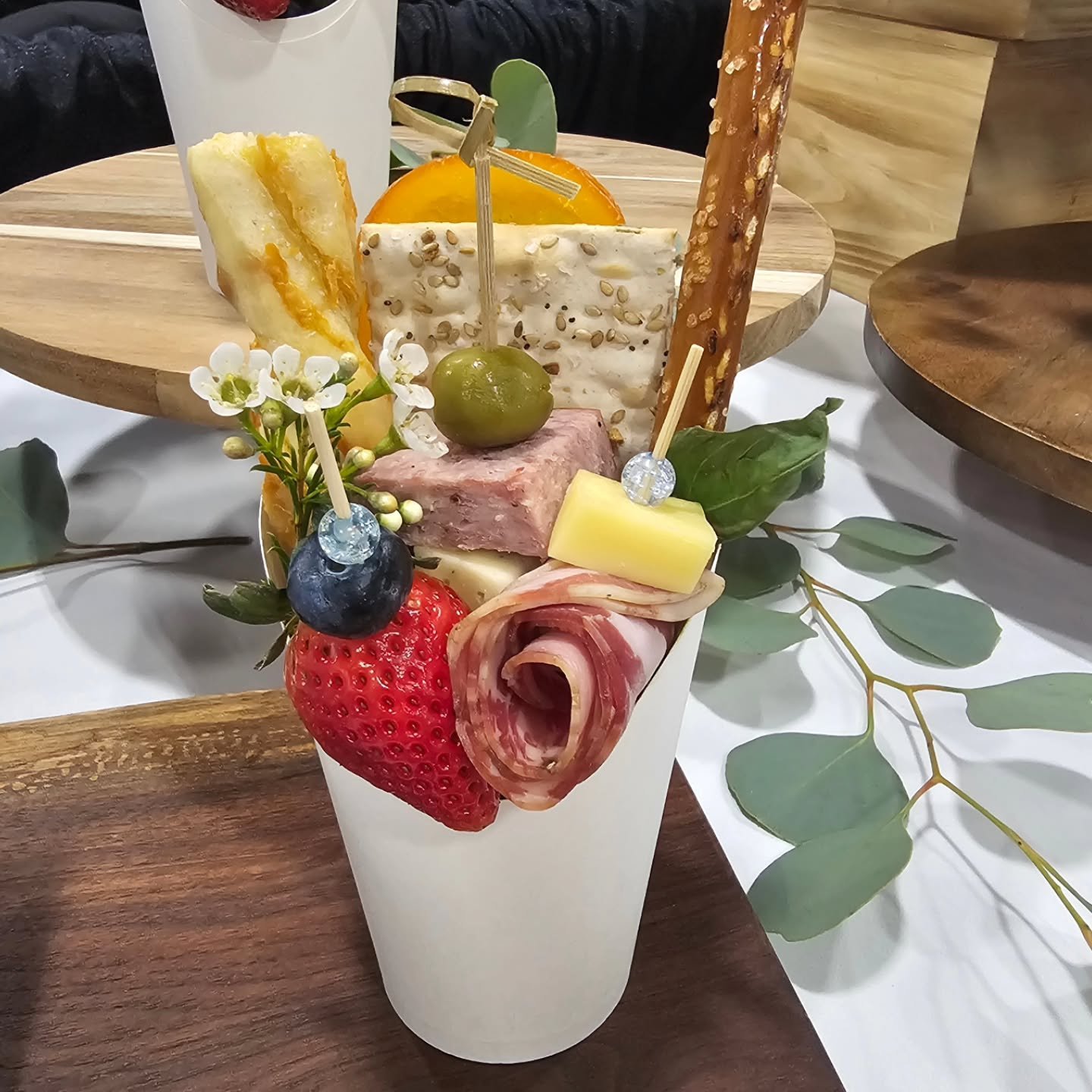 Come see me at the @lexingtonweddingexpos Bridal and Wedding Show! Dont forget about that show special 😉