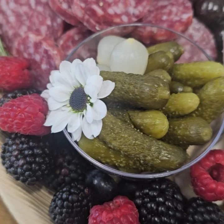 Celebrate special moments, like a bridal shower!, with this 5-10 person board! Meats, cheese, fruits, pickles, olives, nuts, and sweets! Crackers served on the side,  so no chance of sogginess! 

Free delivery in Lexington! 

#LexingtonKY #charcuteri