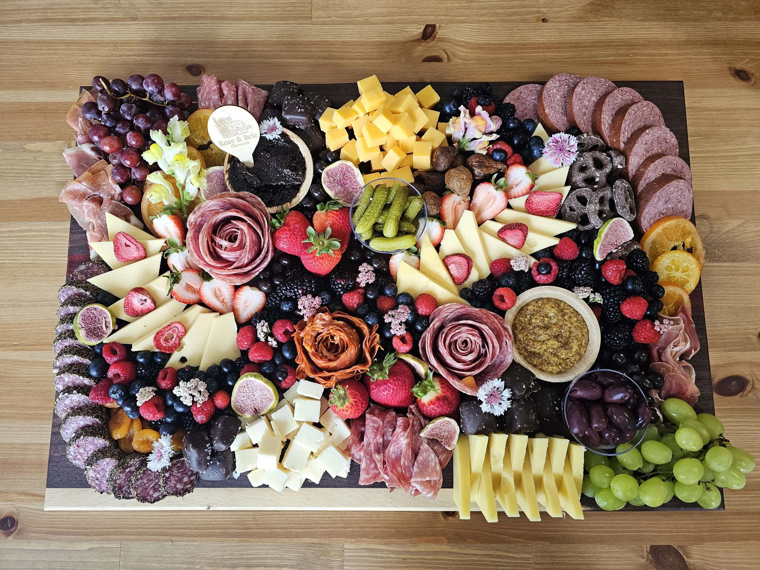 Deluxe Party Boards (Serves 10-20)
