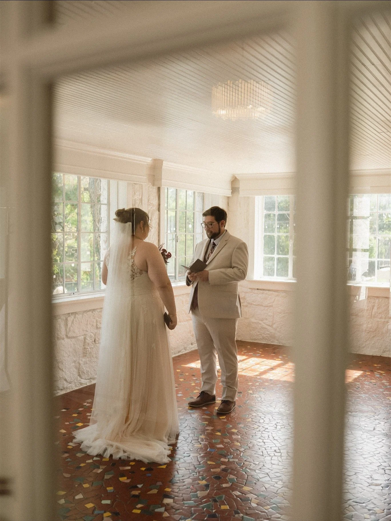 A few weeks ago we officially welcomed @emily_glin into our fam and were lucky enough to capture the day 🫶🏼 we love you Emily and McCauley! 

#weddingphotography #oklahomaweddingphotographer